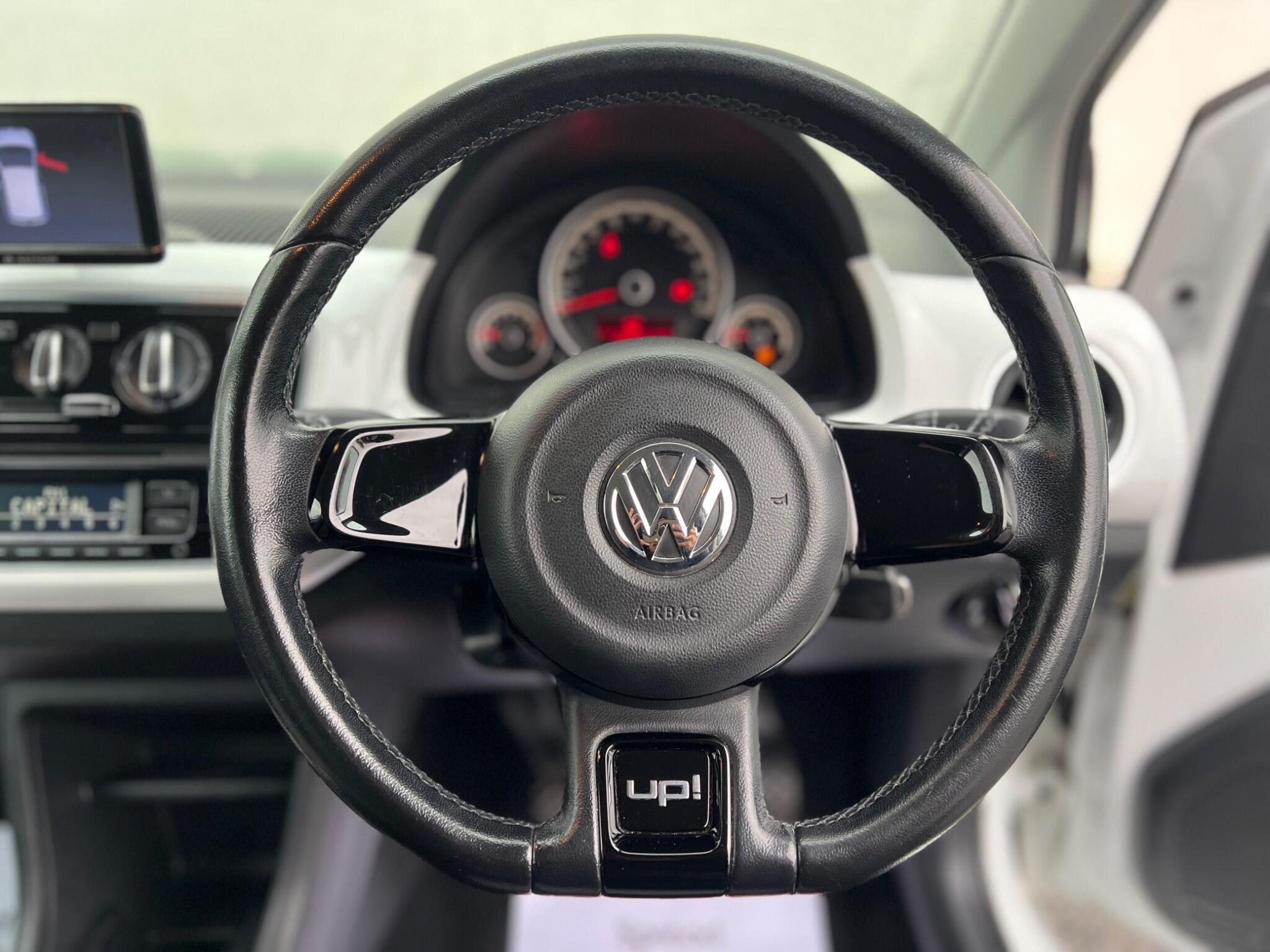 Volkswagen up! - Image 17