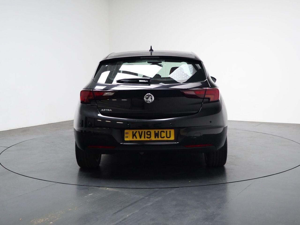 Vauxhall Astra - Image 9