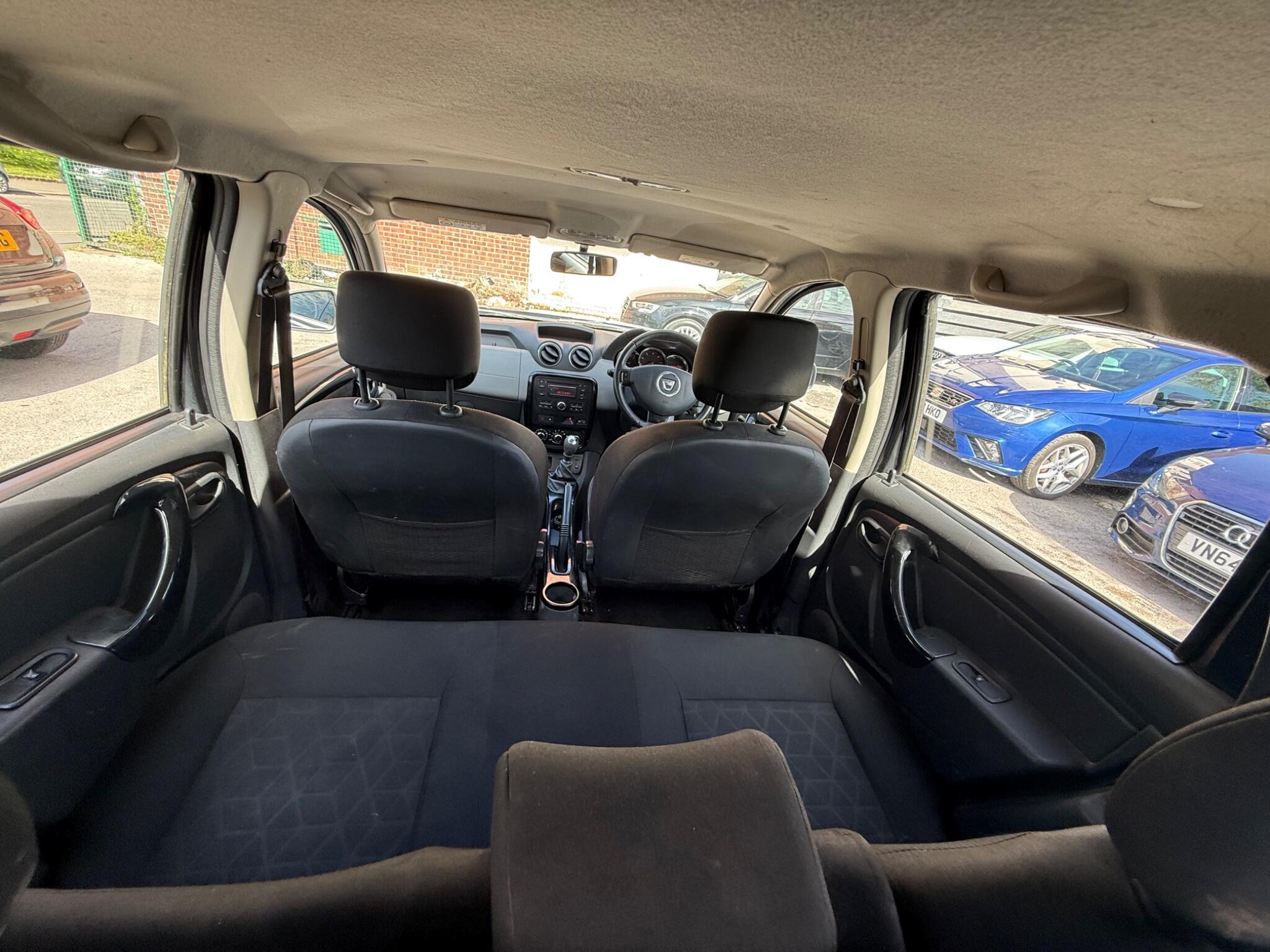 Dacia Duster - Image 28