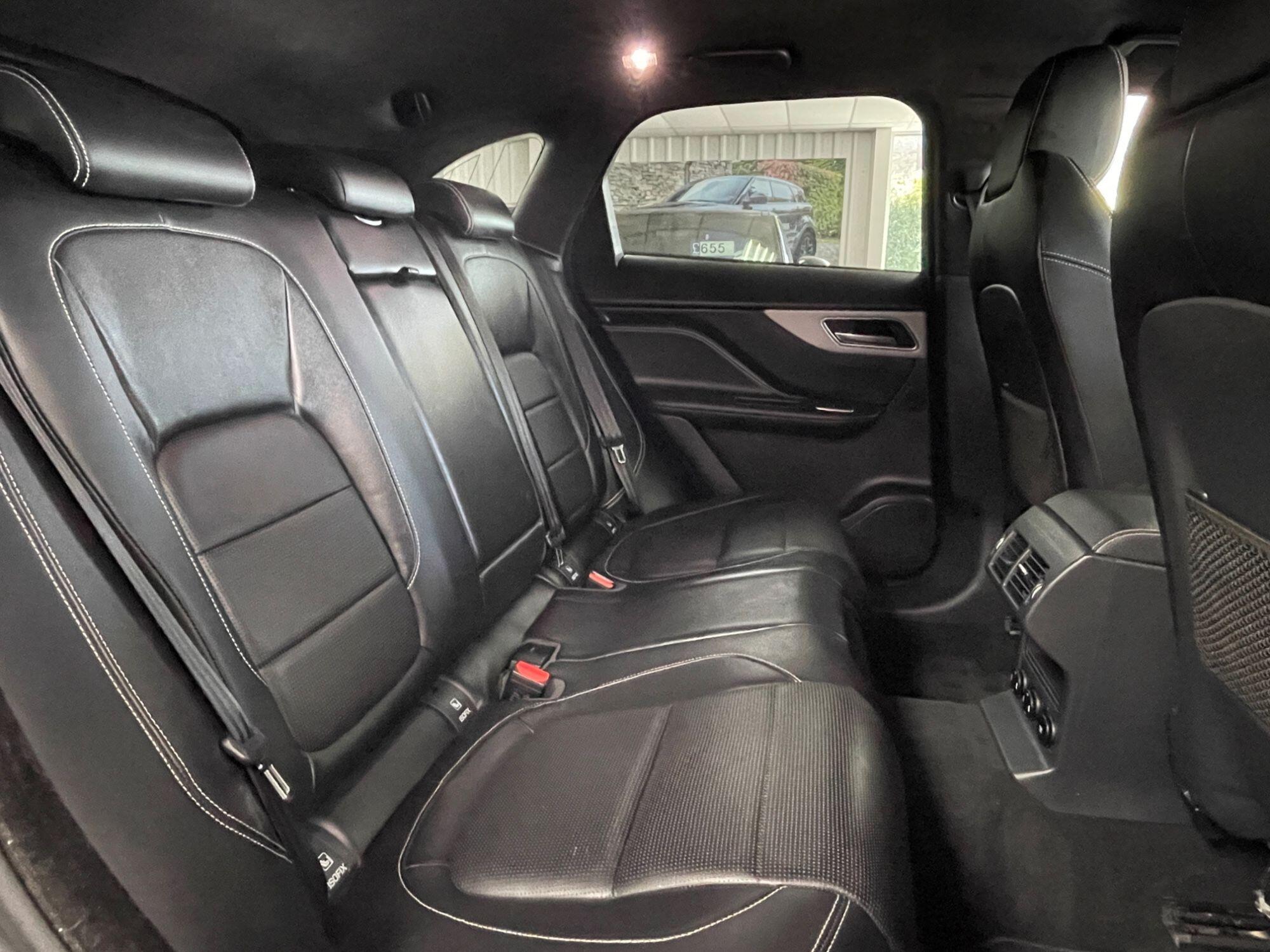 Jaguar F-Pace - Image 28