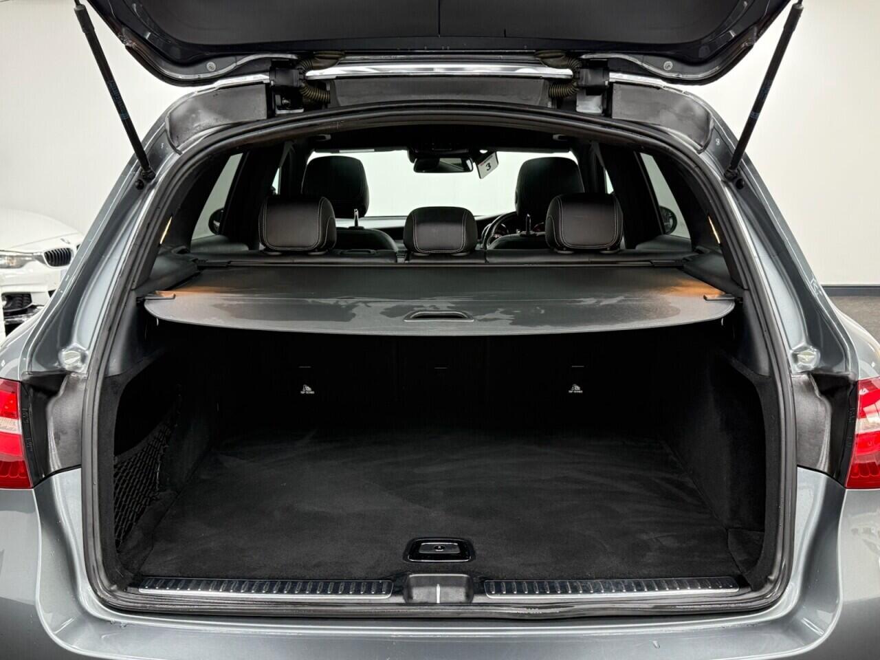 Mercedes GLC - Image 30