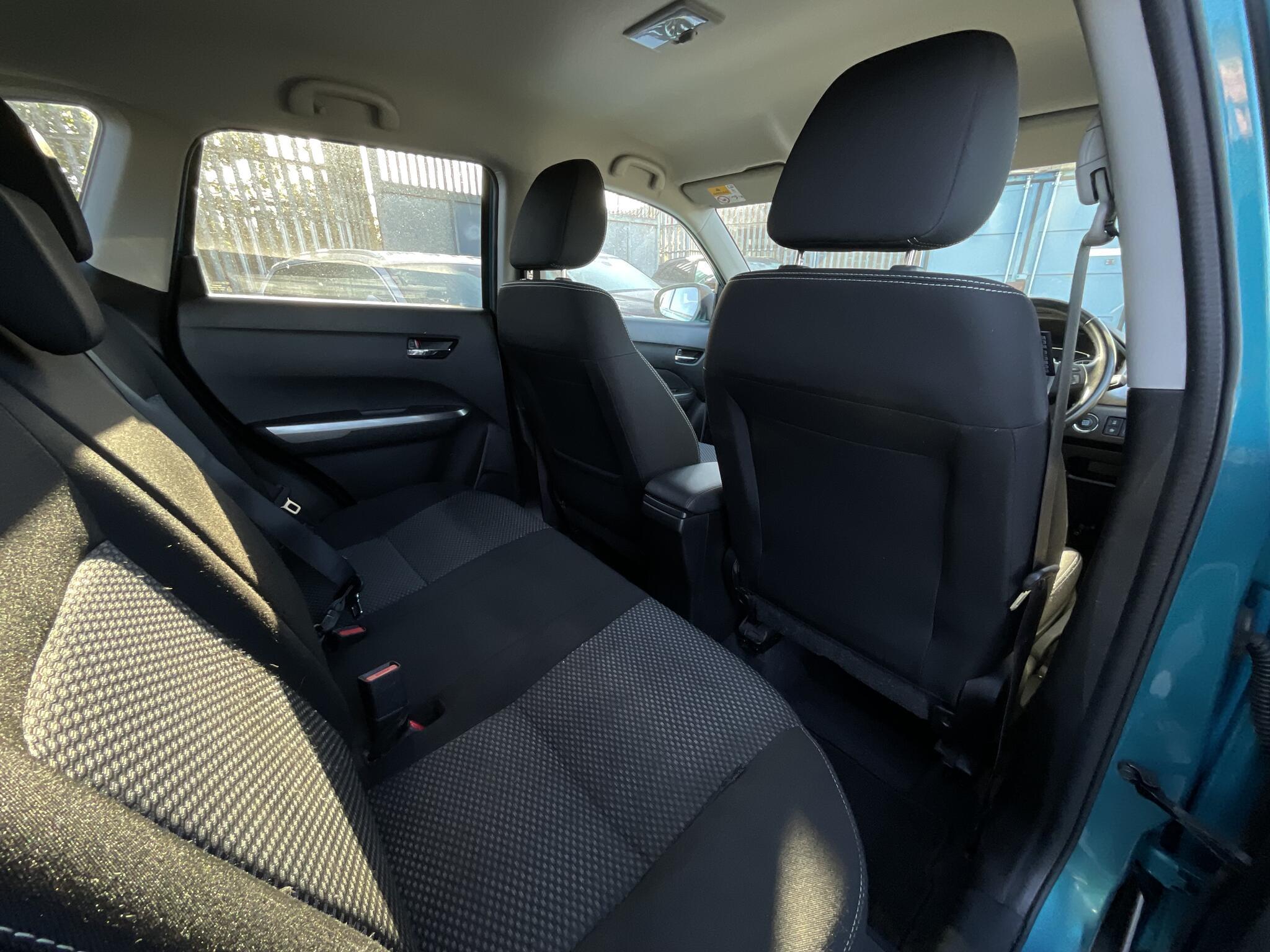 Suzuki Vitara - Image 10