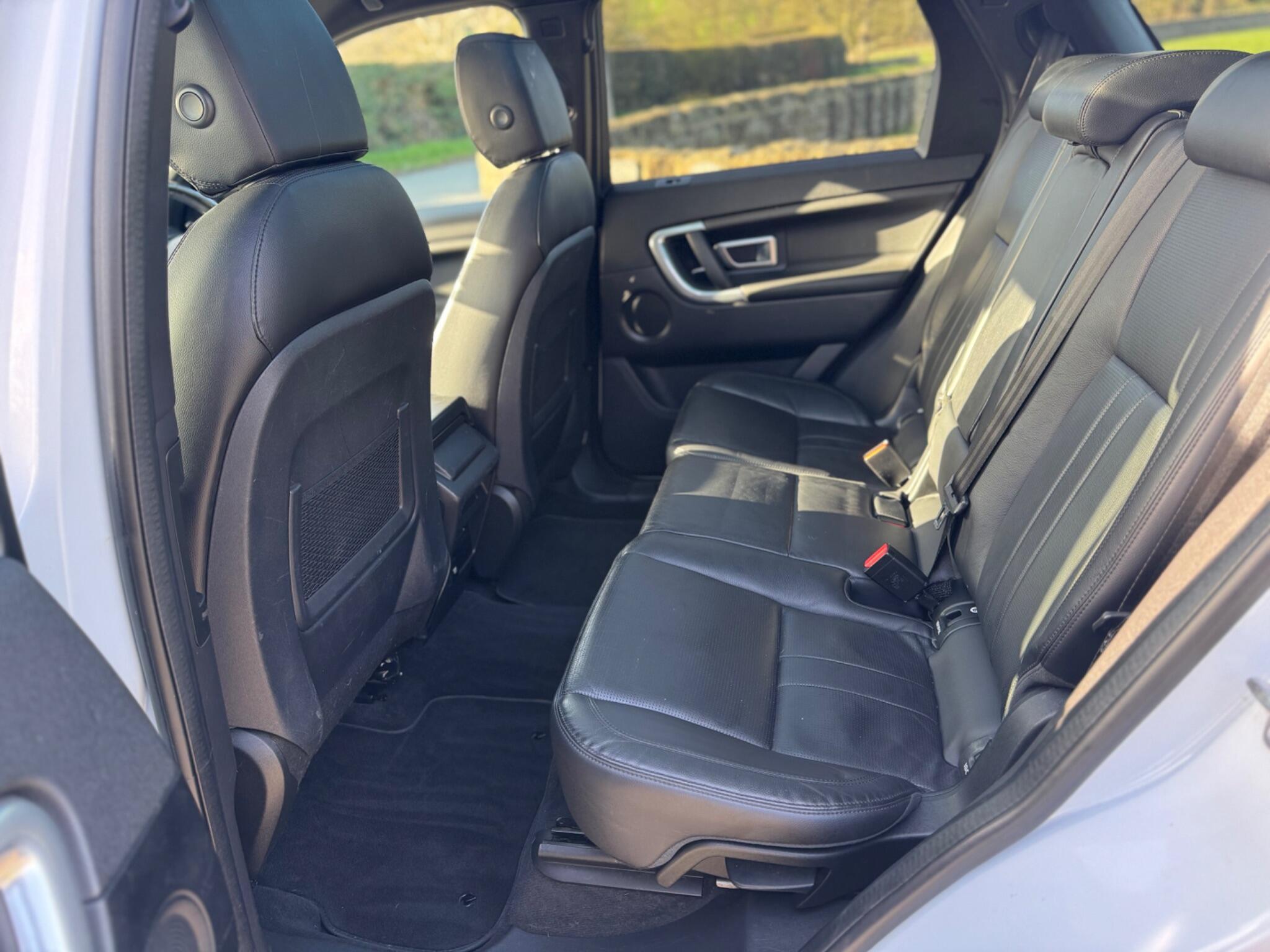 Land Rover DISCOVERY SPORT - Image 31