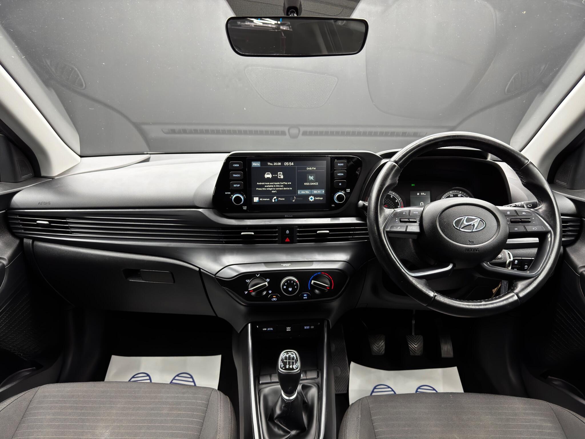 Hyundai i20 - Image 10