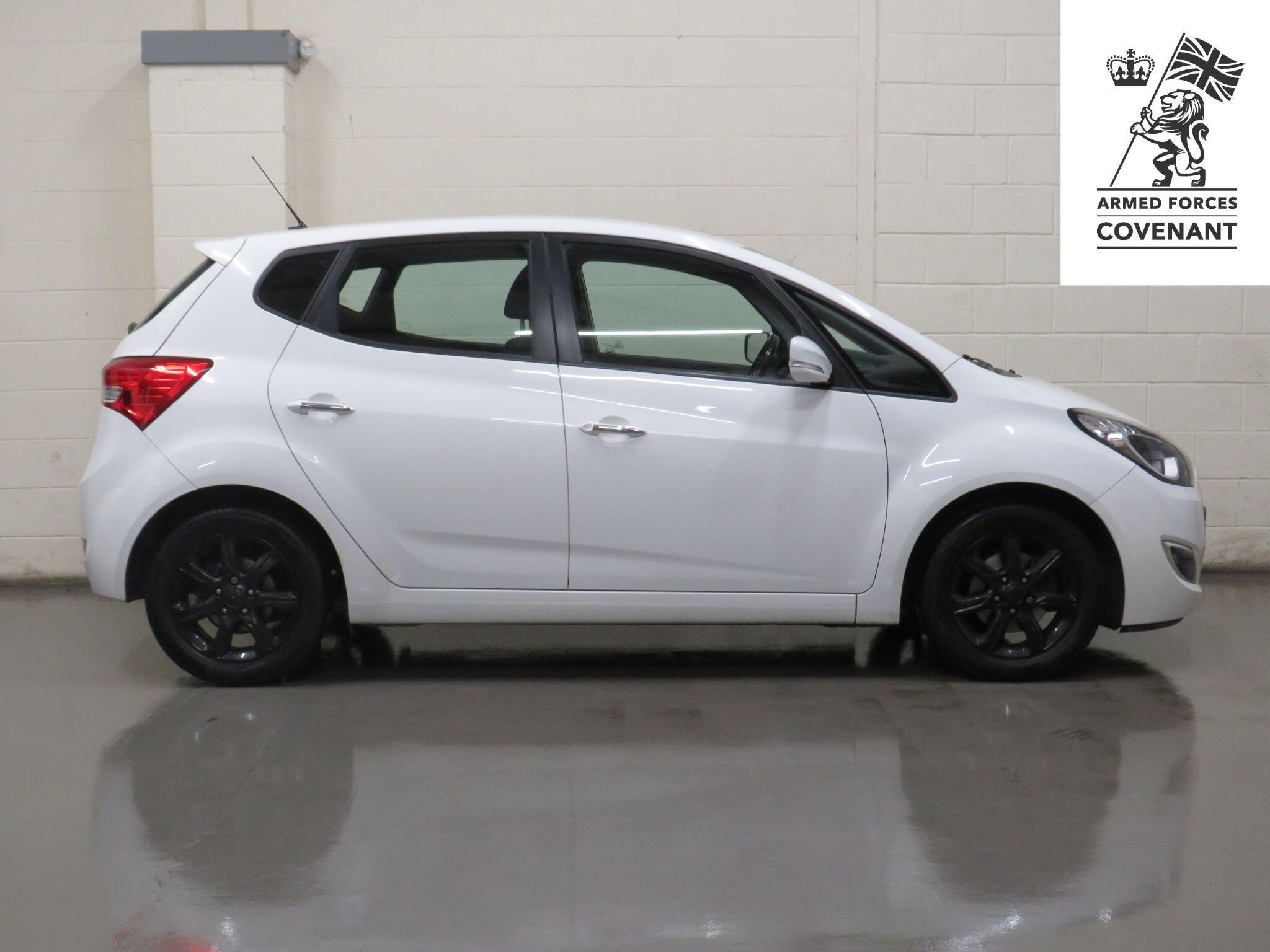 Hyundai ix20 - Image 2