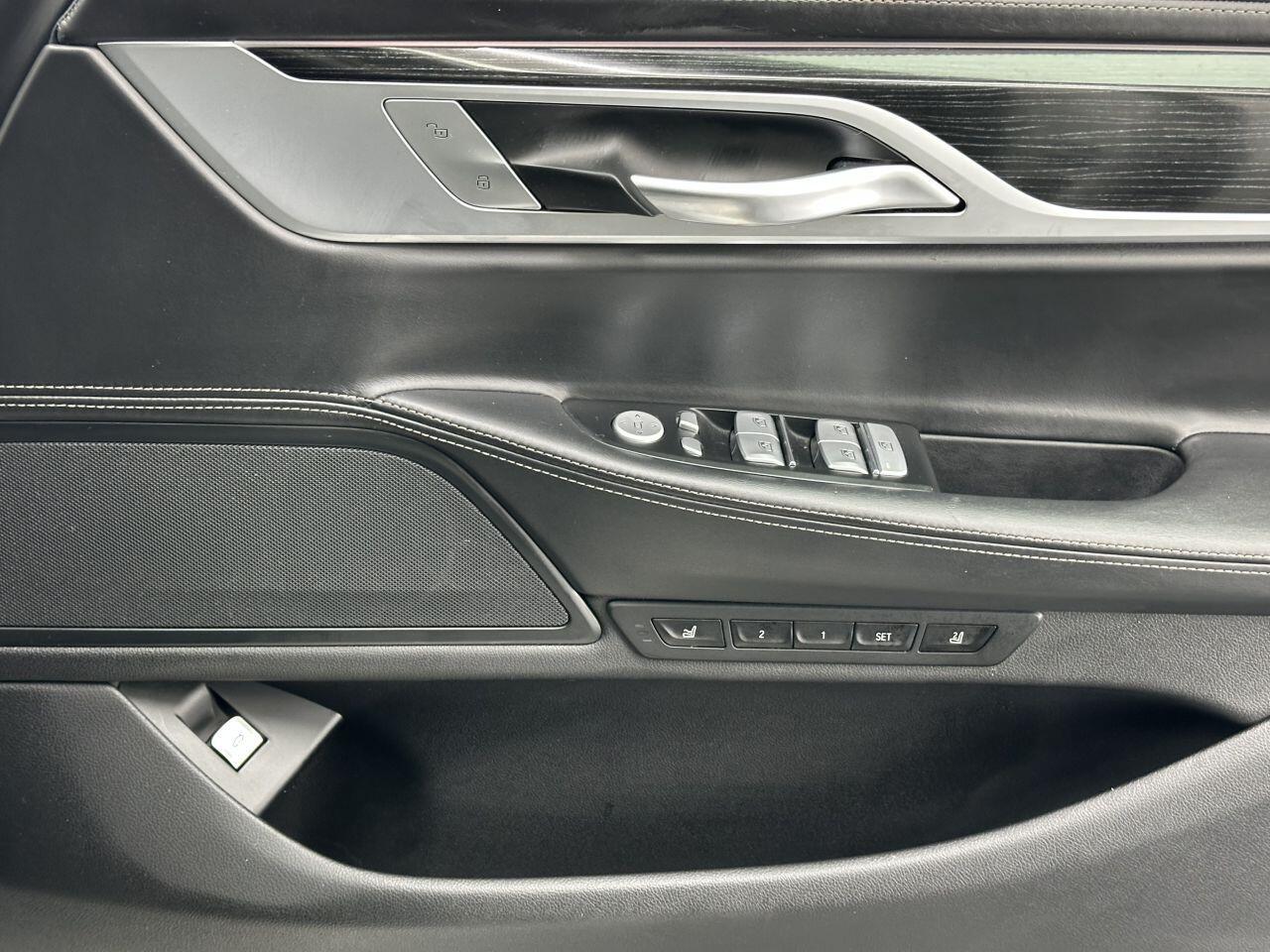 BMW 7 Series - Image 43
