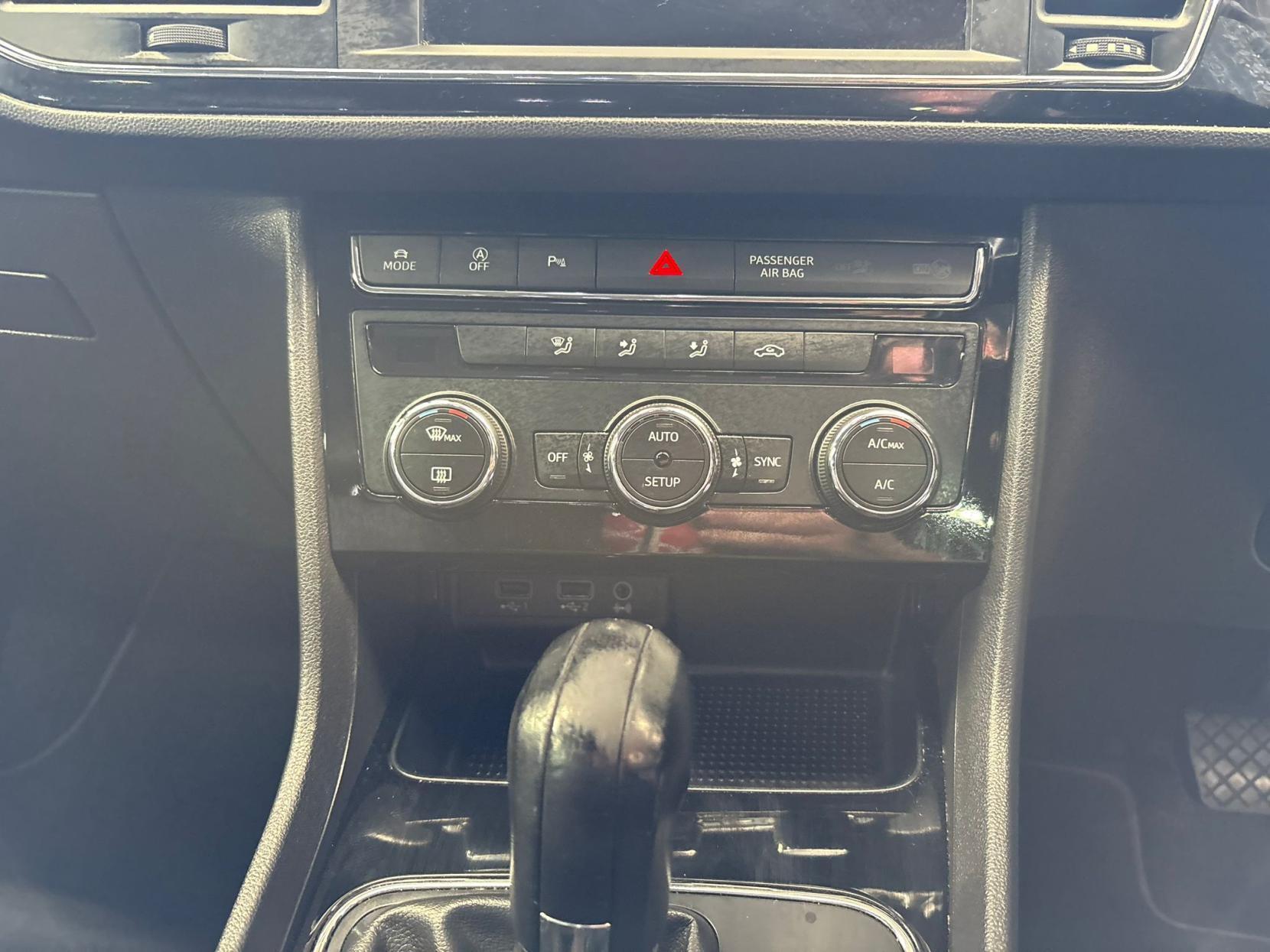 SEAT Leon - Image 20