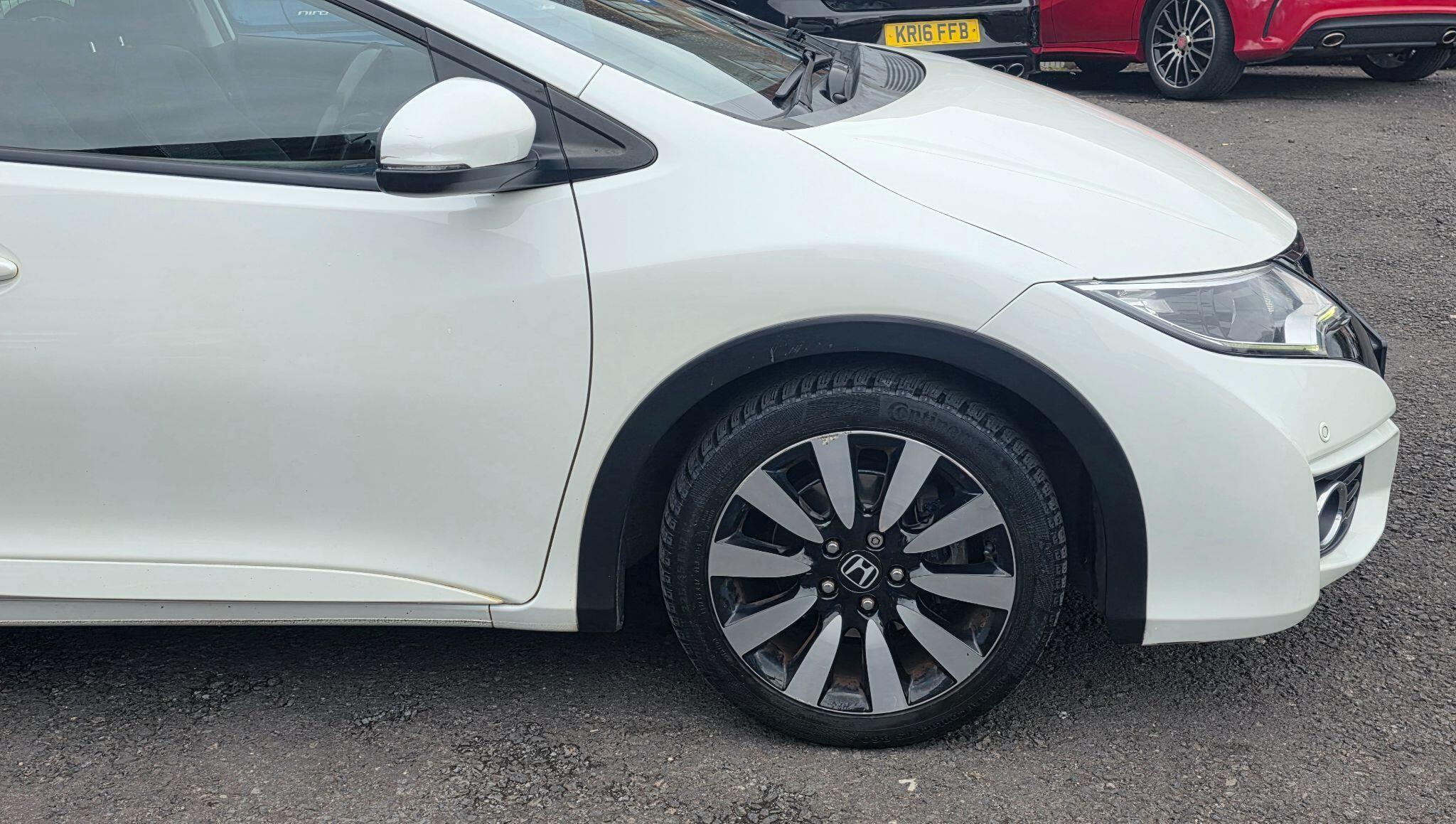 Honda Civic - Image 9