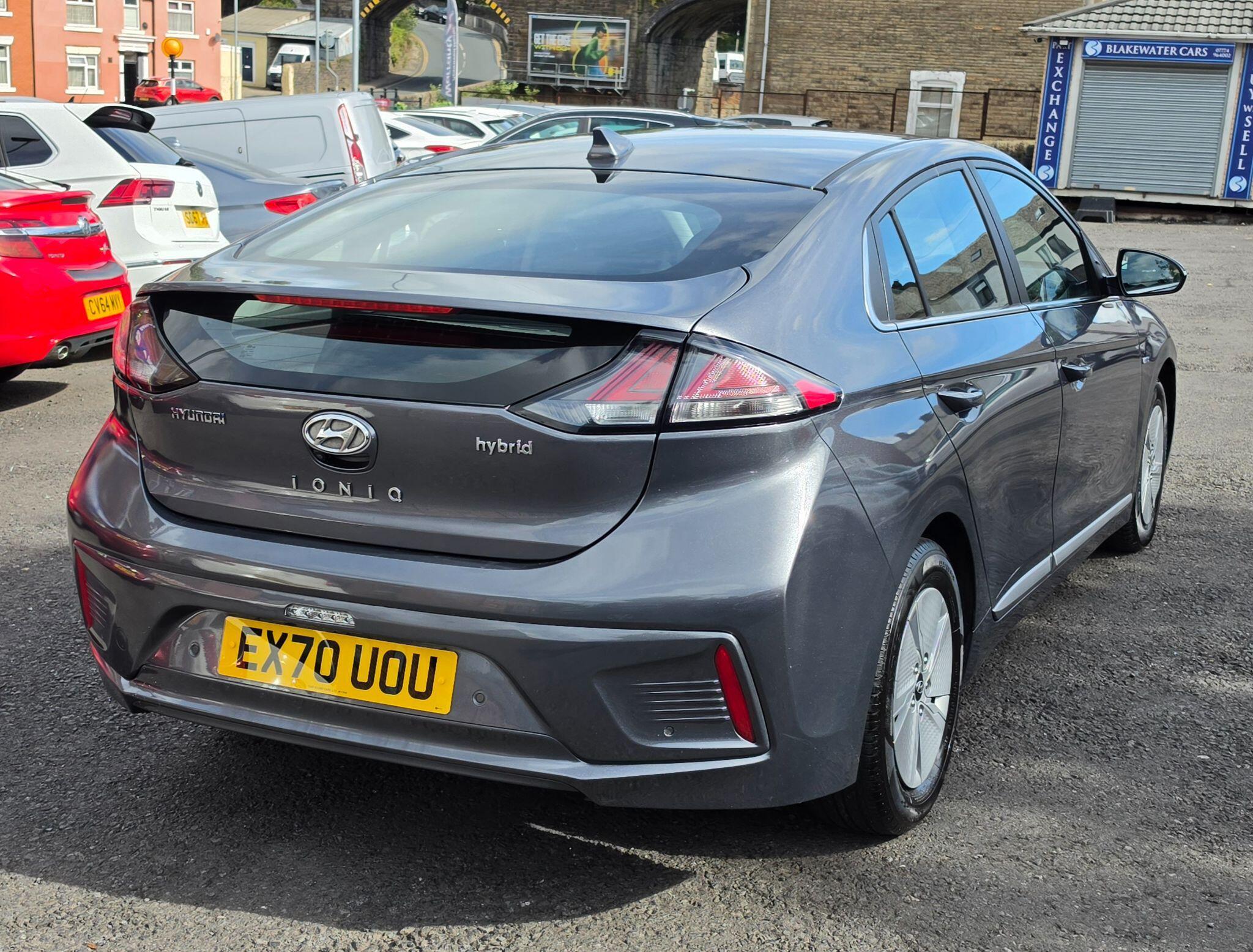 Hyundai Ioniq - Image 7