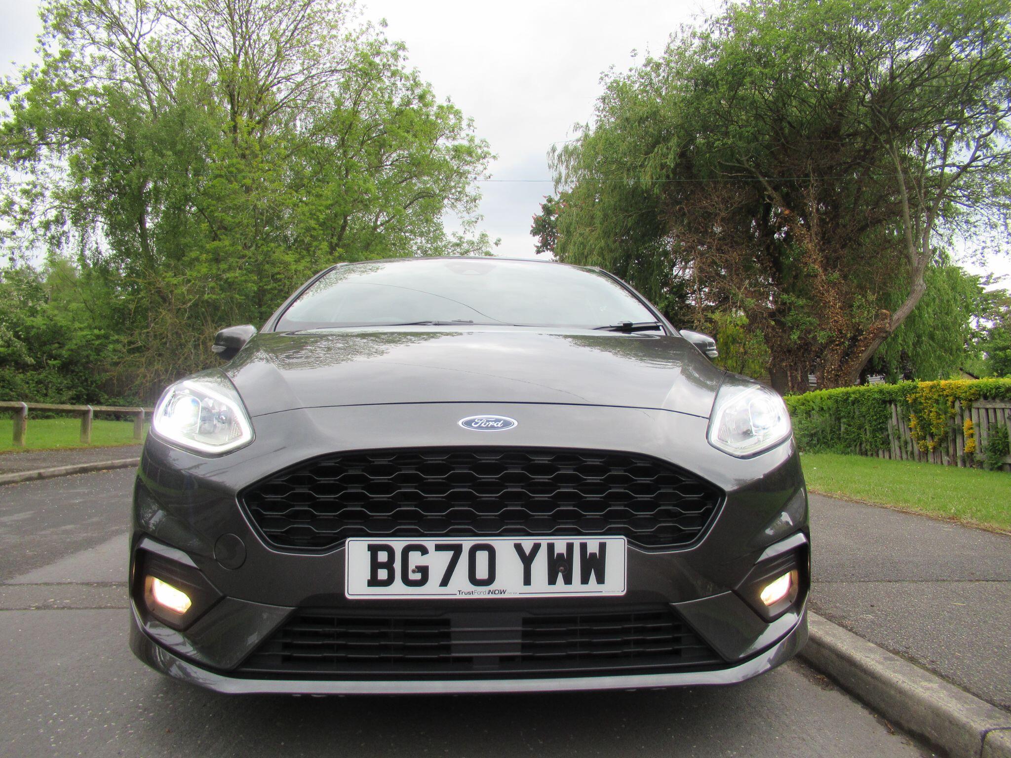 Ford Fiesta - Image 8