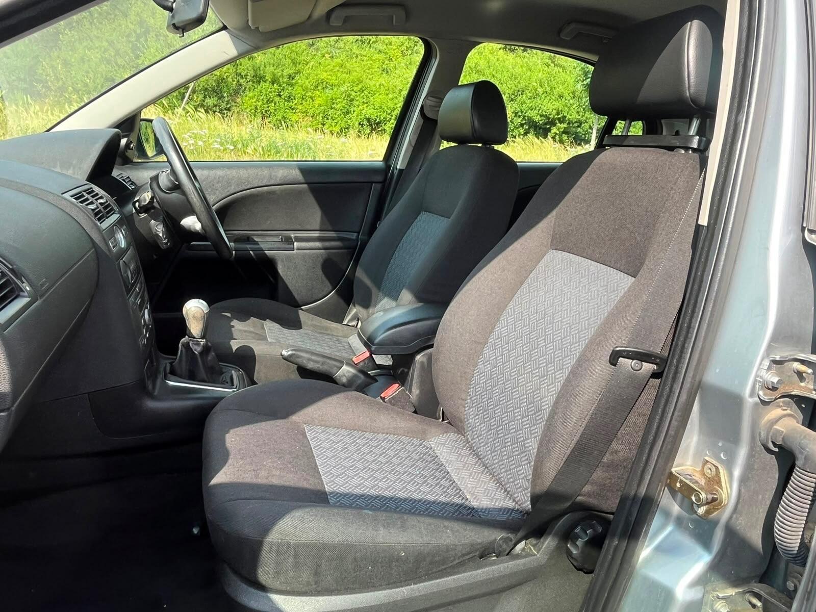 Ford Mondeo - Image 7