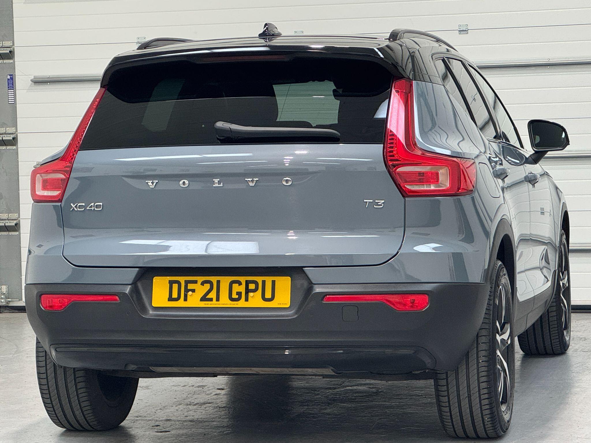 Volvo XC40 - Image 12