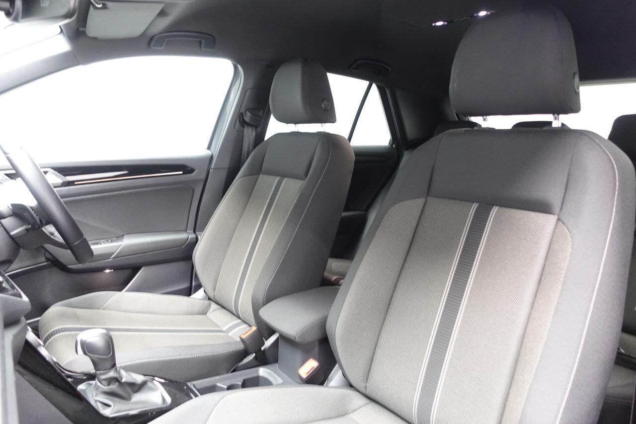 Volkswagen T-Roc - Image 16