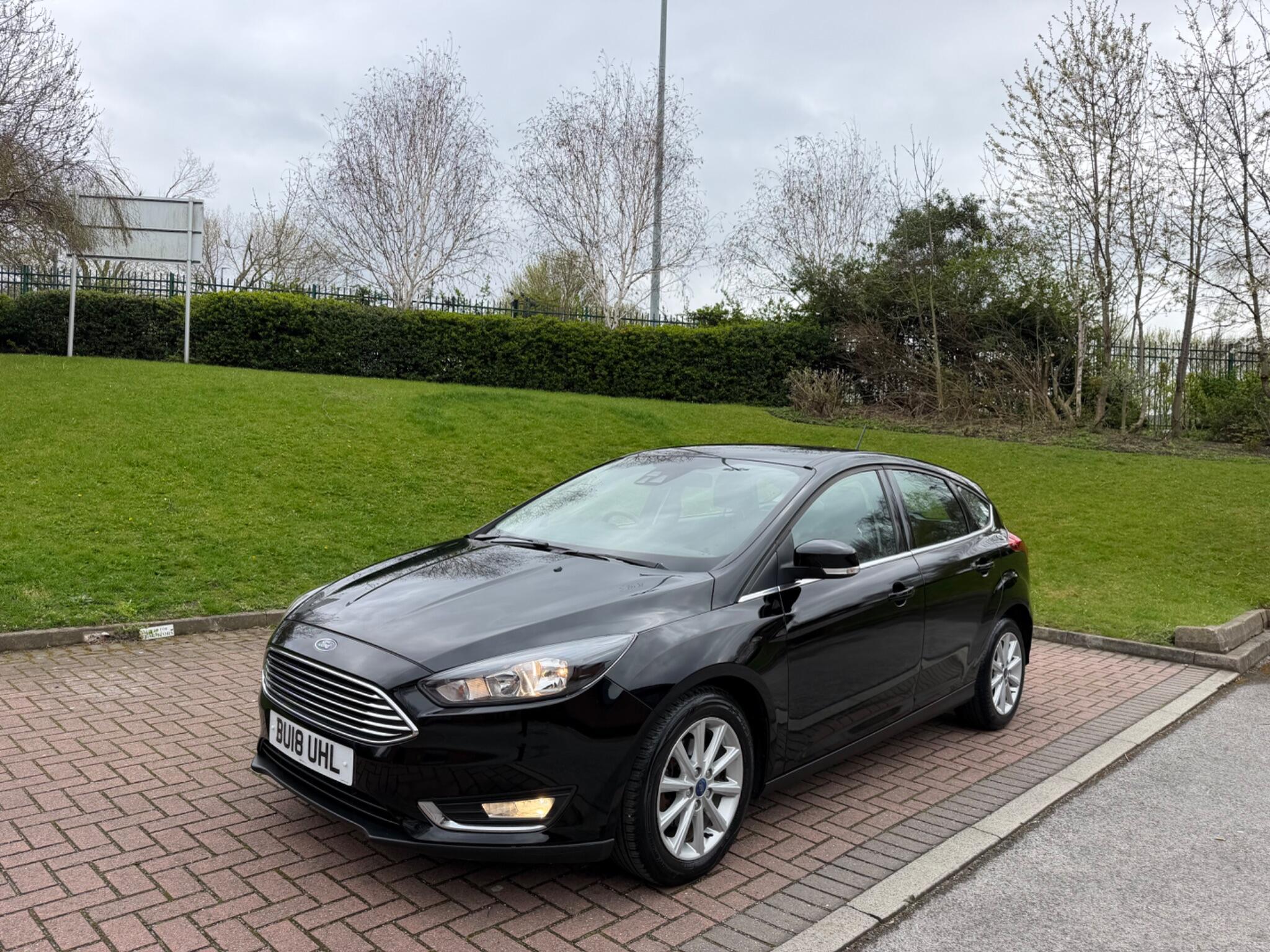 Ford Focus - Image 19