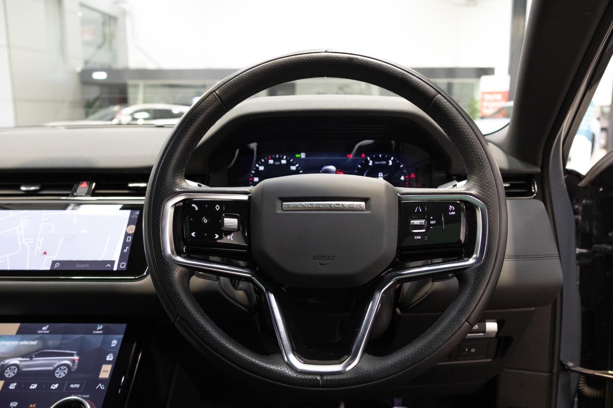Land Rover Range Rover Evoque - Image 12