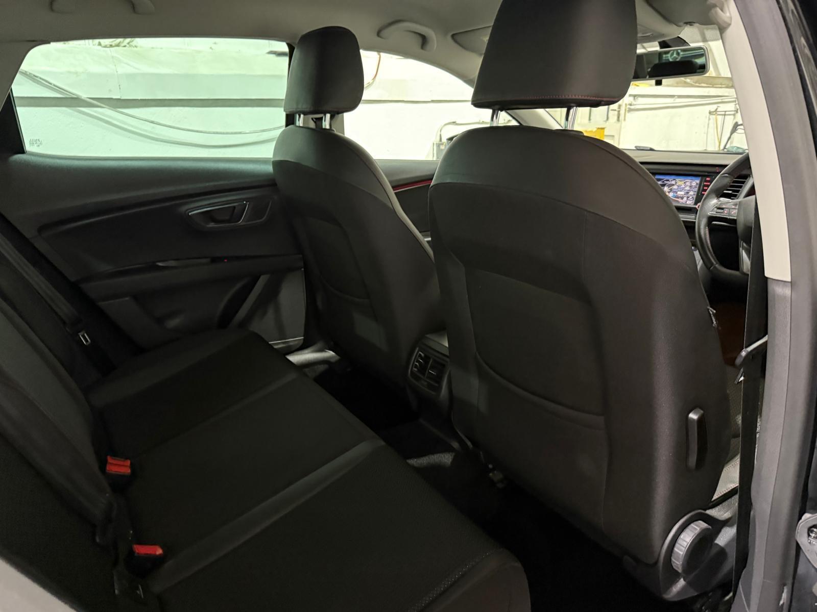 SEAT Leon - Image 30
