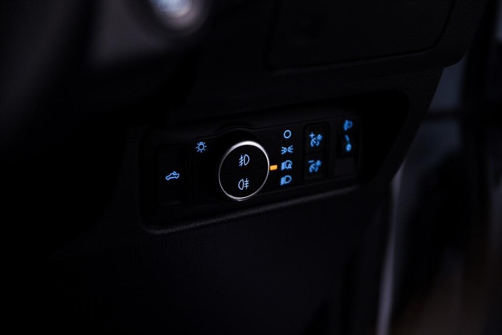 Ford Ranger - Image 27