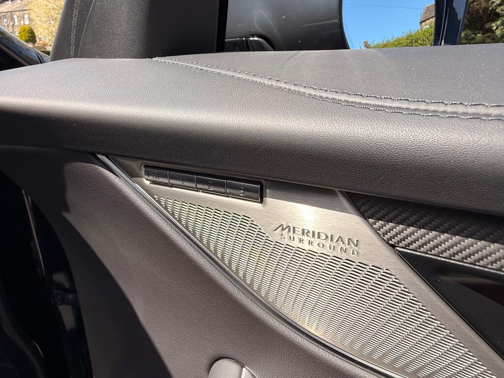 Jaguar F-Pace - Image 30