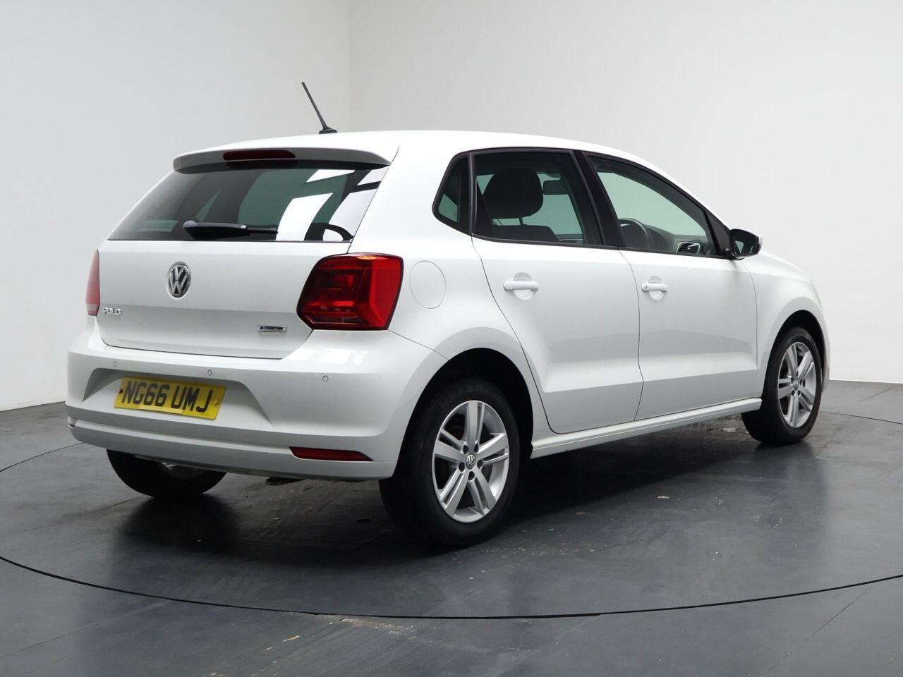 Volkswagen Polo - Image 12