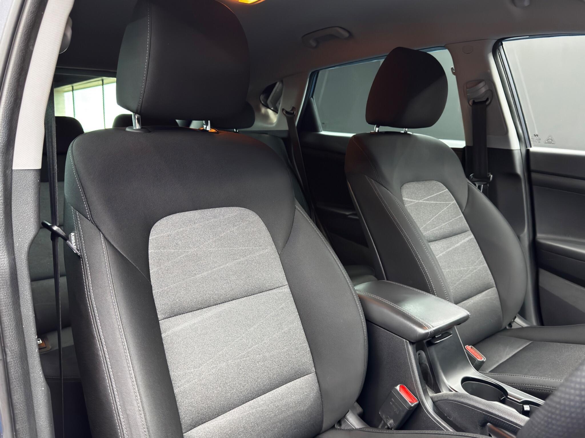 Hyundai Tucson - Image 12
