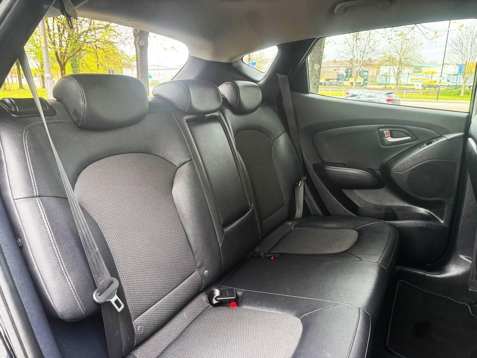 Hyundai ix35 - Image 26