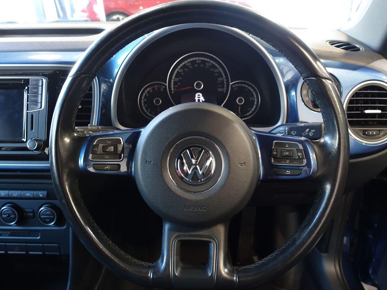 Volkswagen Beetle - Image 21