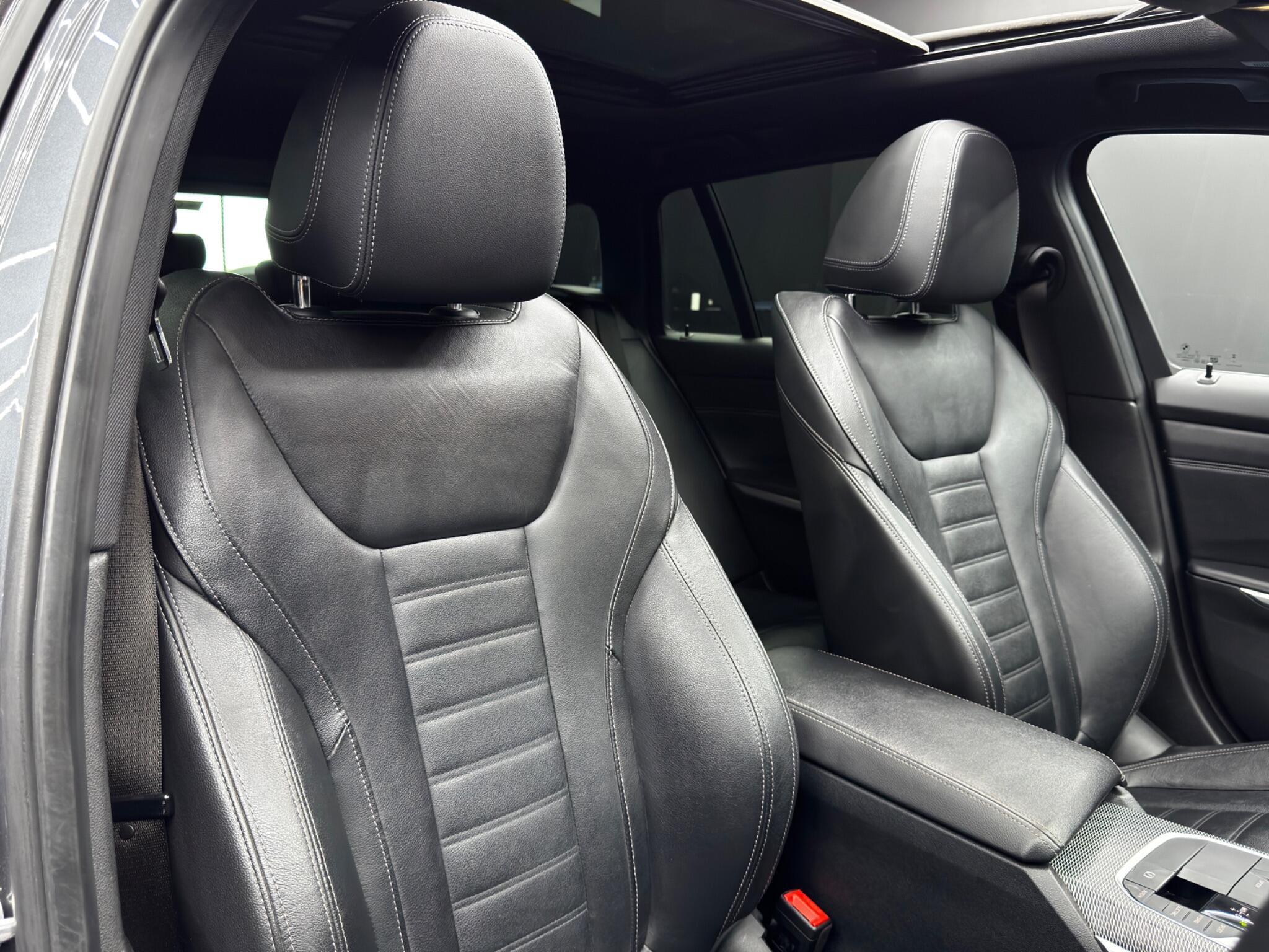 BMW 3 Series - Image 12