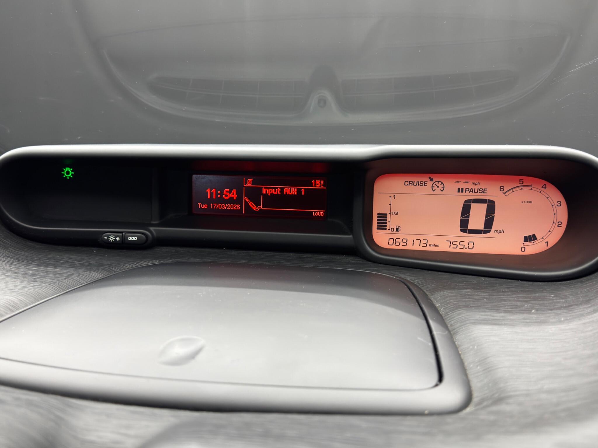 Citroen C3 Picasso - Image 22