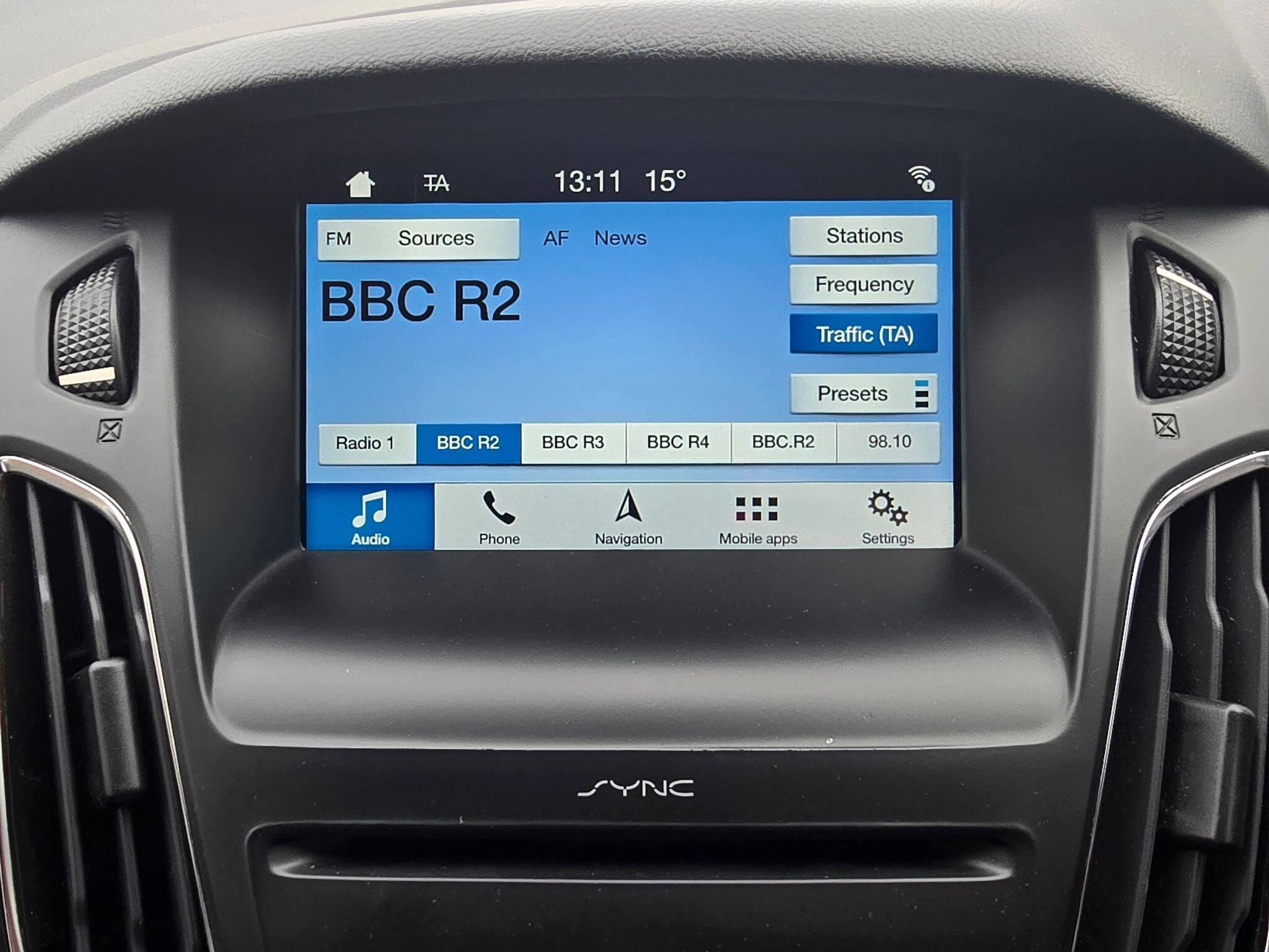 Ford Focus - Image 37