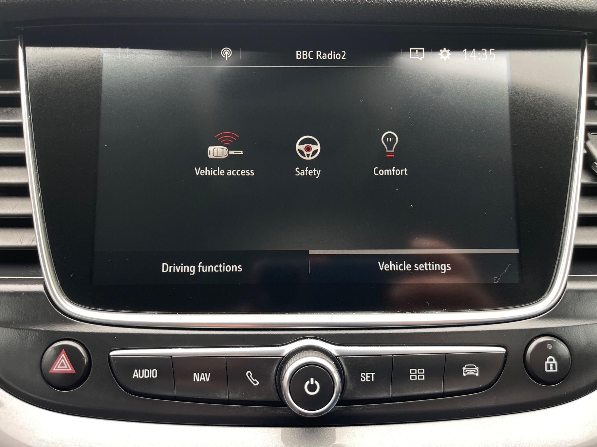 Vauxhall Grandland X - Image 53