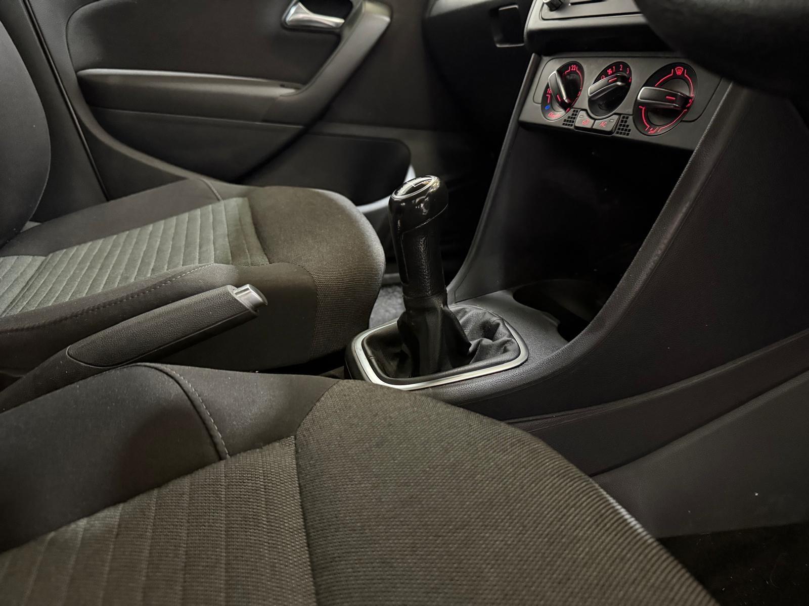 Volkswagen Polo - Image 28