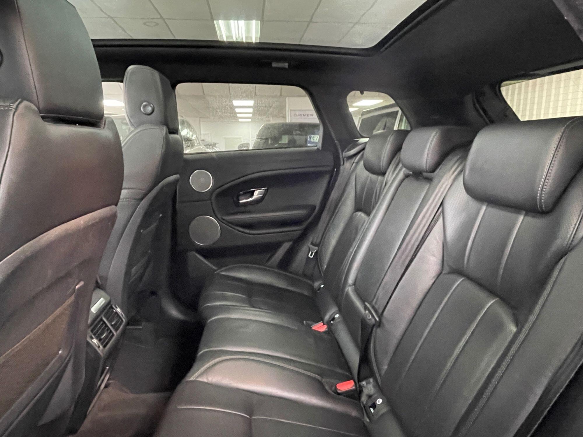 Land Rover Range Rover Evoque - Image 31