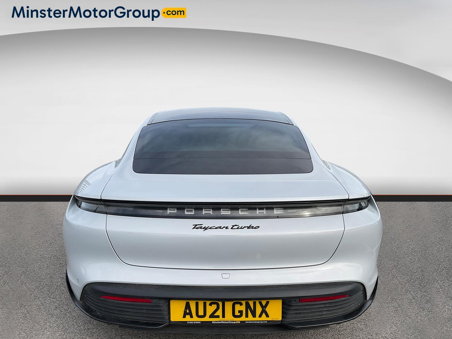 Porsche Taycan - Image 3
