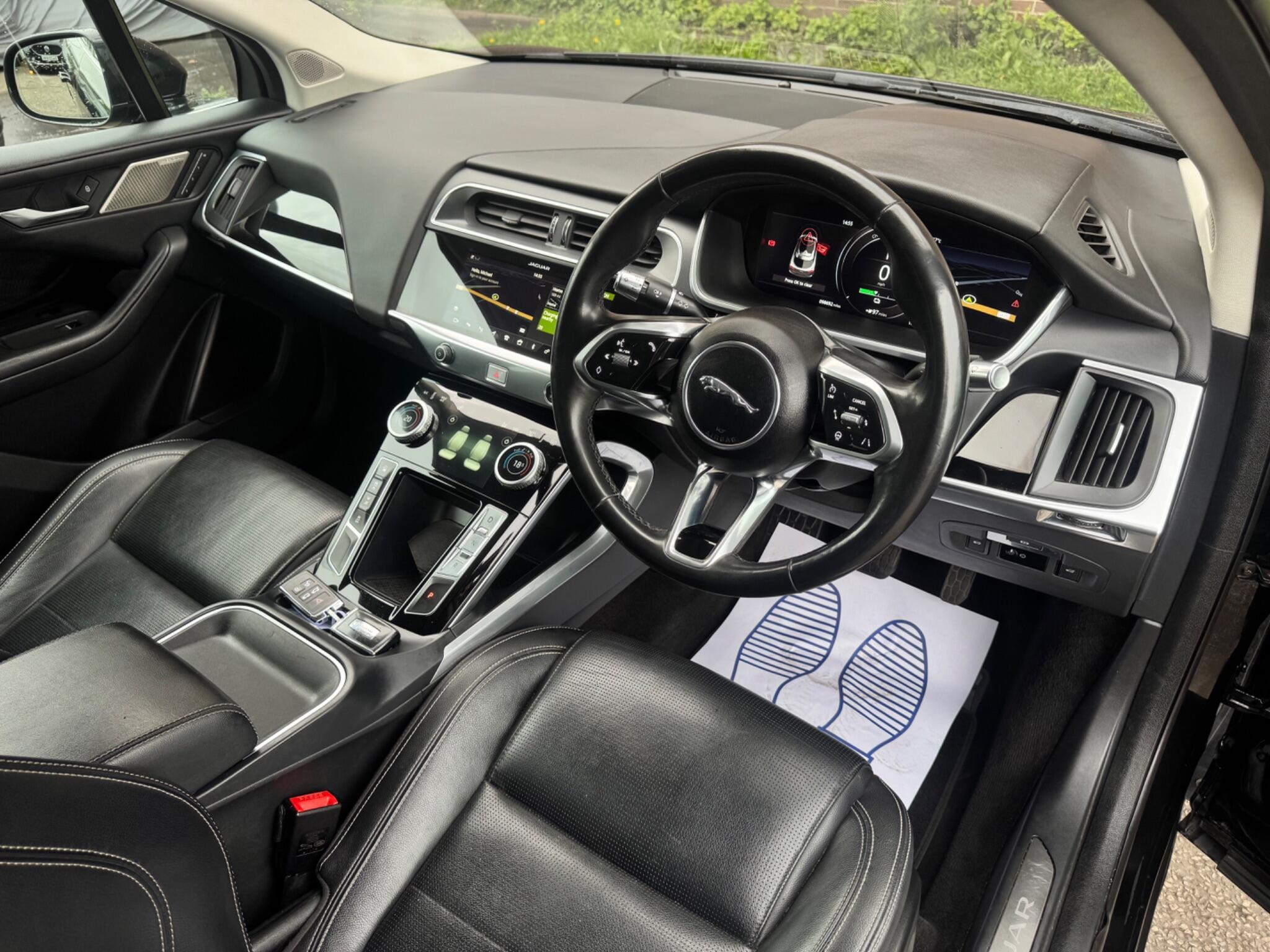 Jaguar I-Pace - Image 3