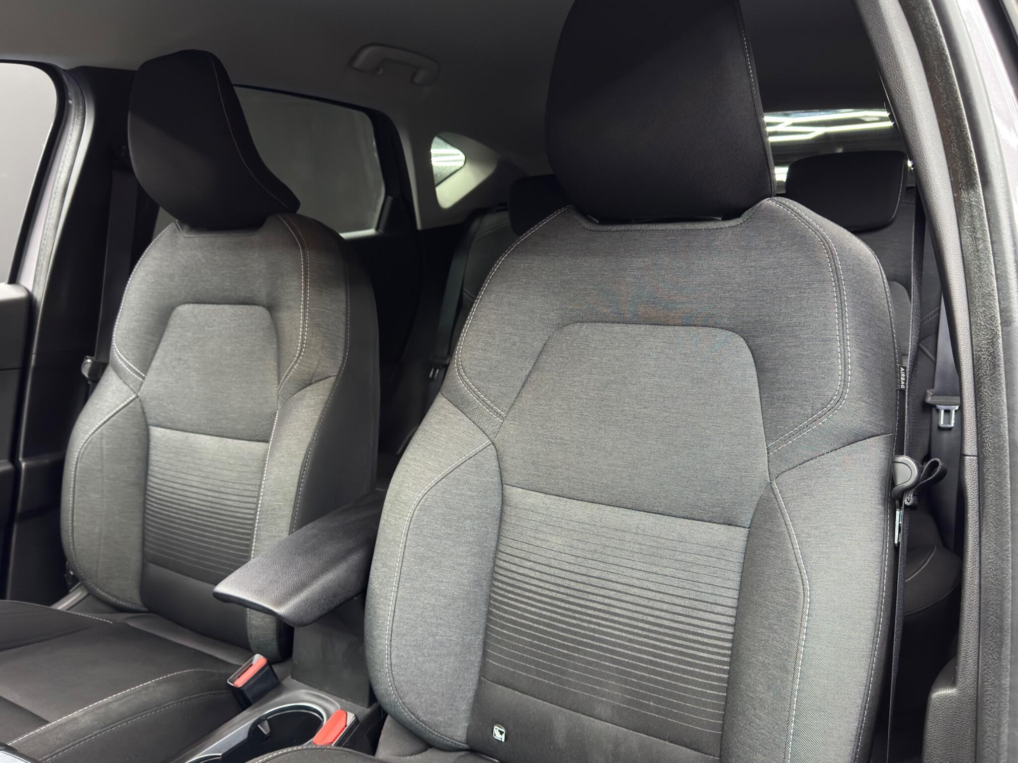 Renault Captur - Image 14