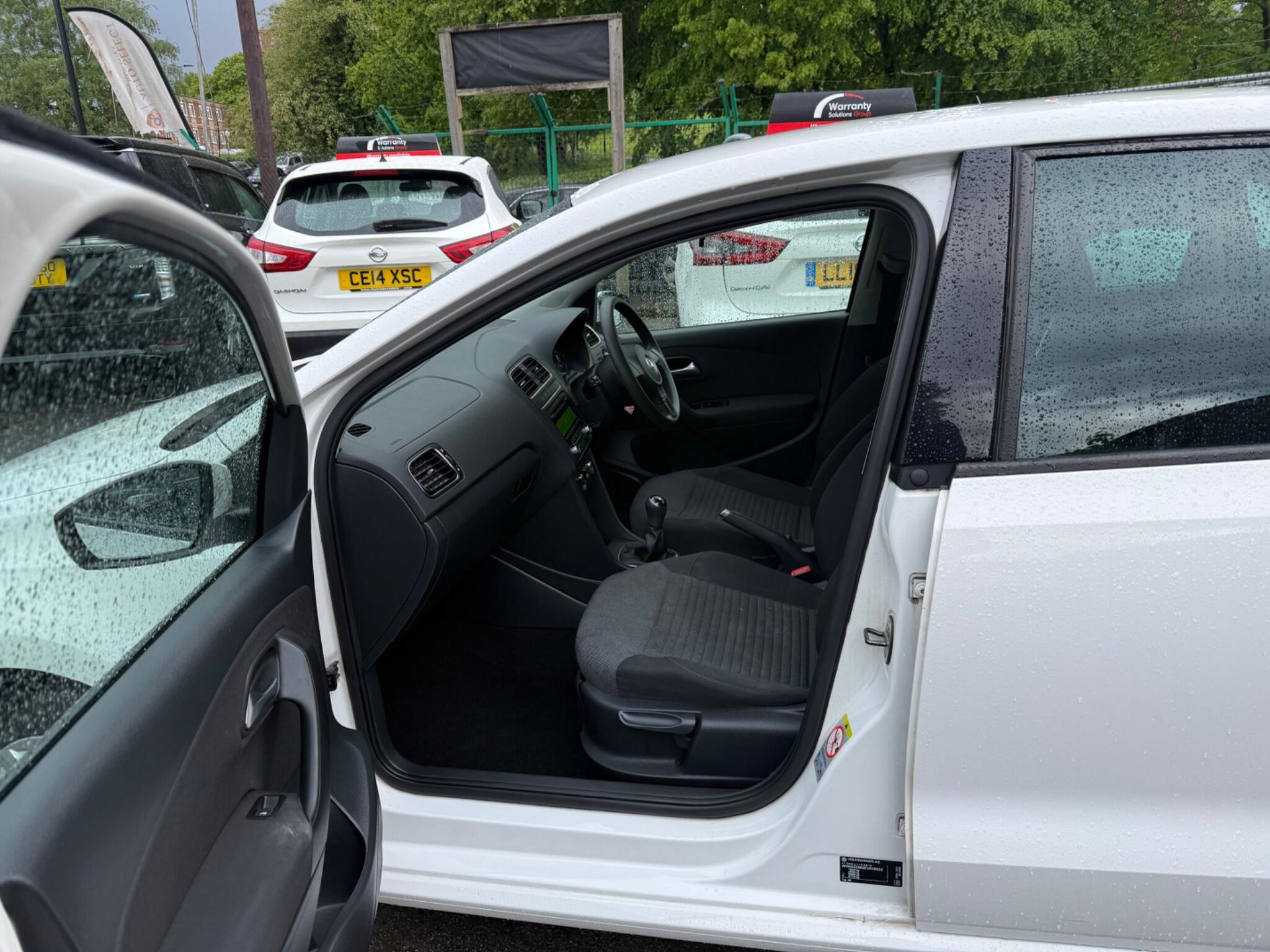Volkswagen Polo - Image 20