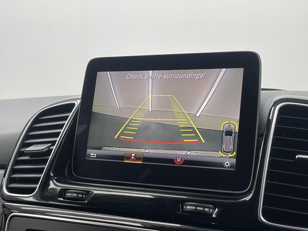 Mercedes GLE - Image 43