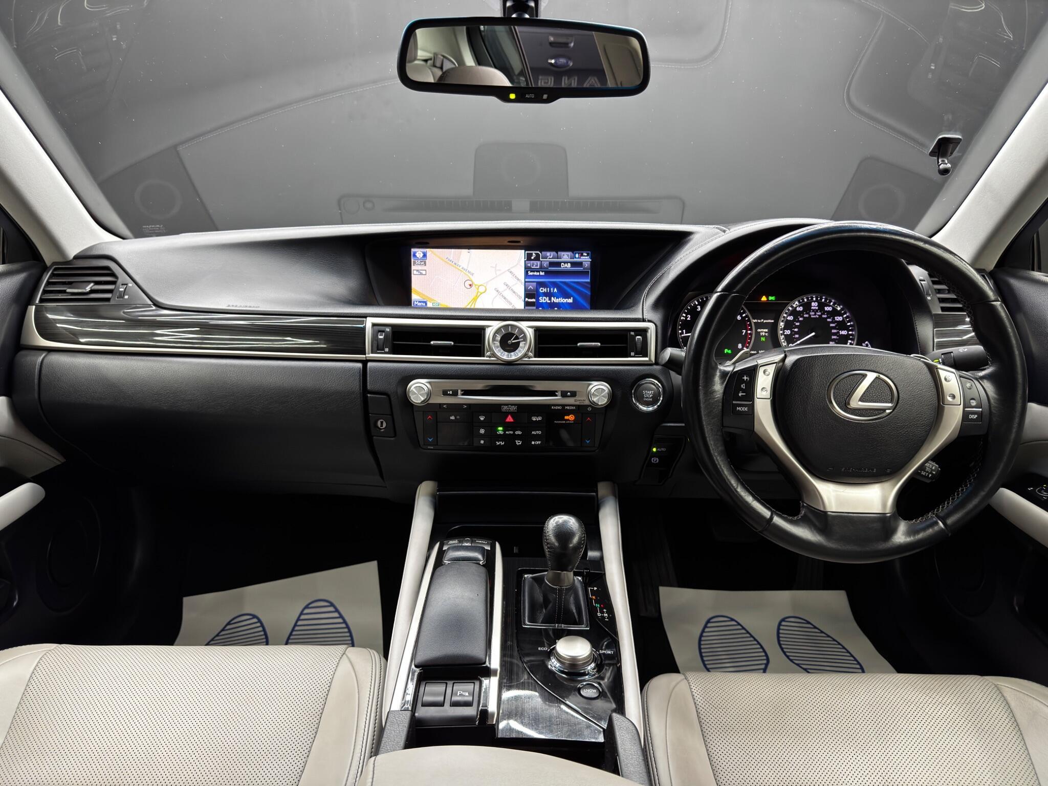 Lexus GS - Image 10