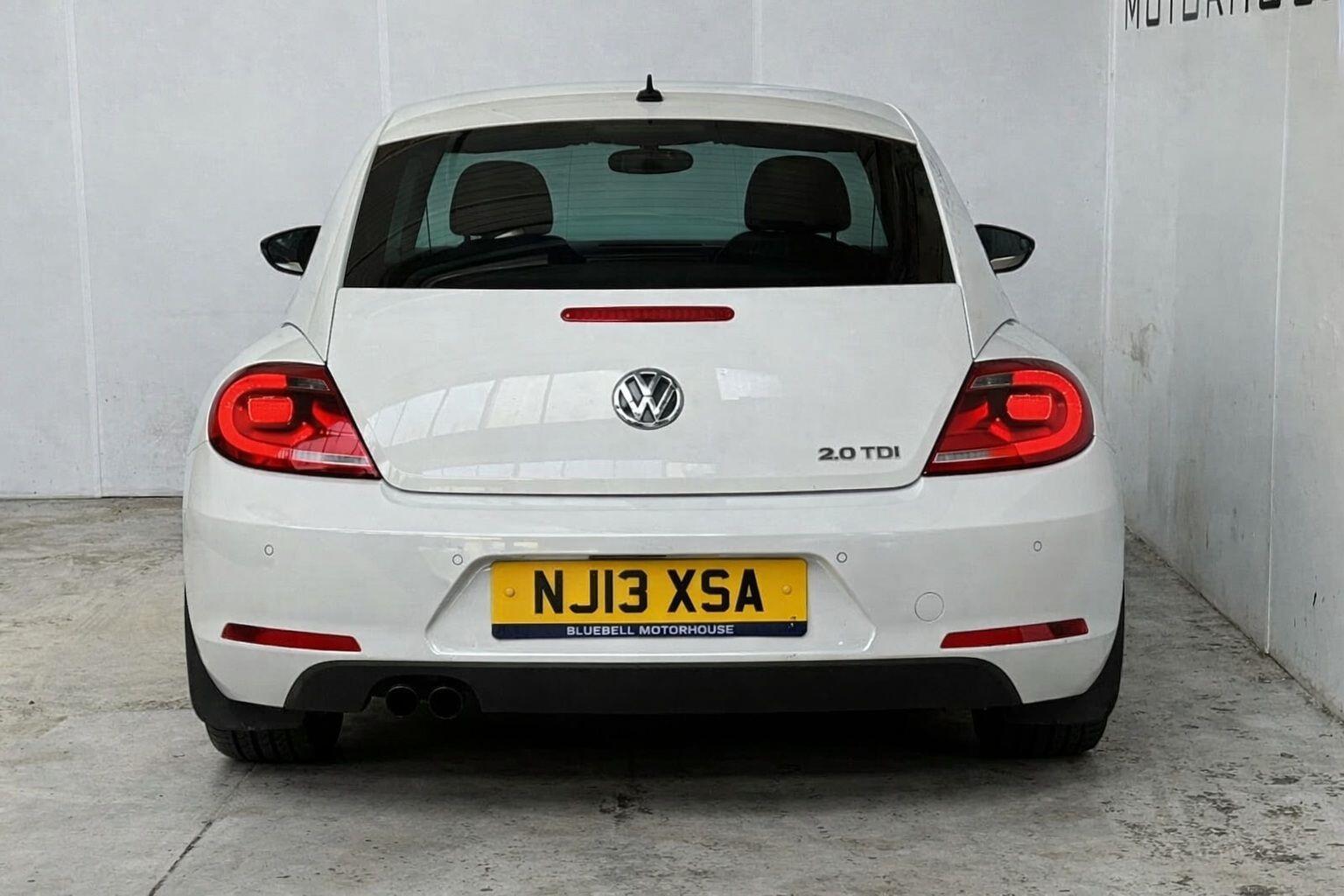 Volkswagen Beetle - Image 6
