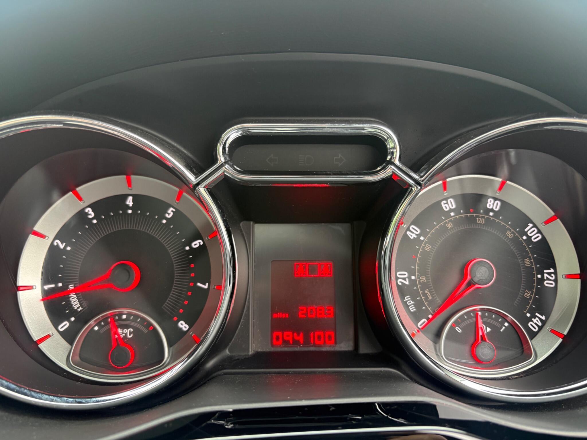 Vauxhall ADAM - Image 27