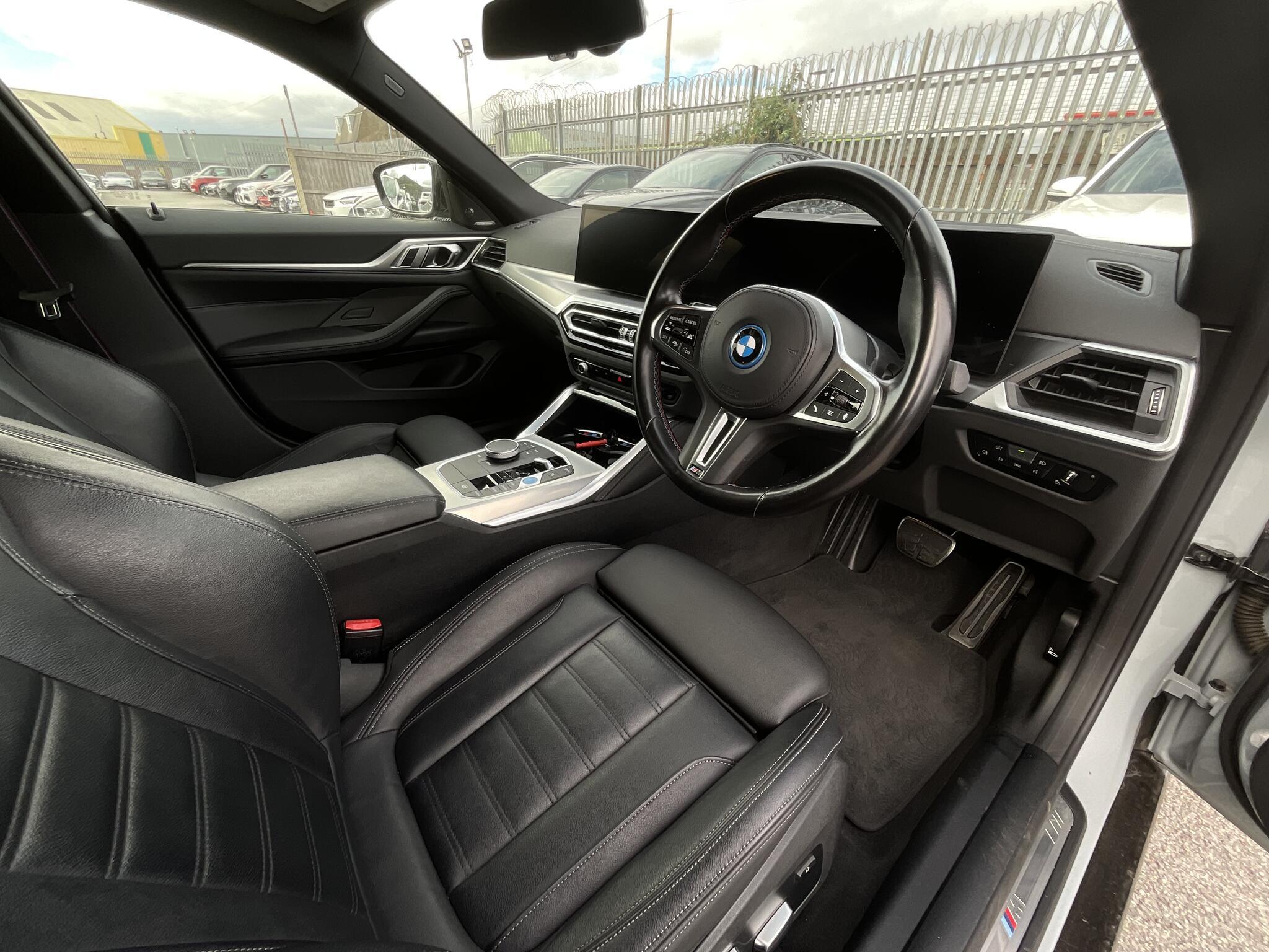 BMW I4 - Image 7