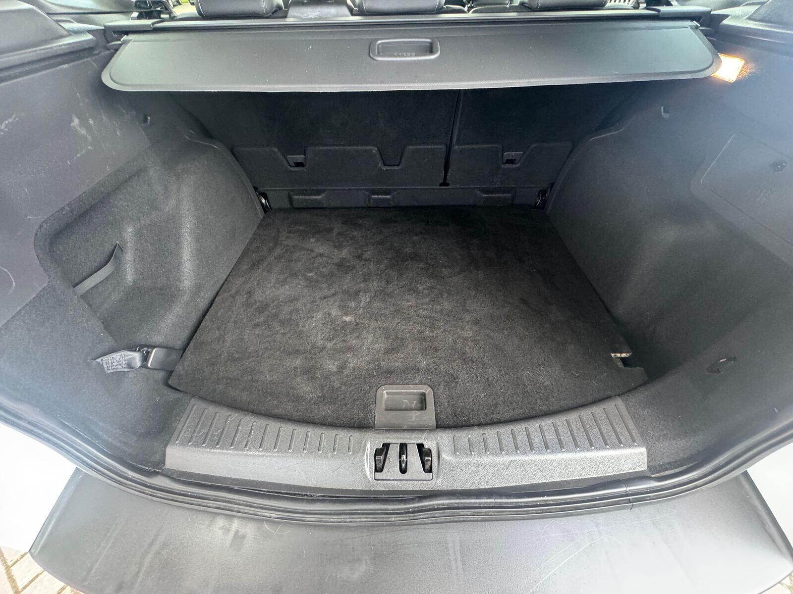 Ford Kuga - Image 9