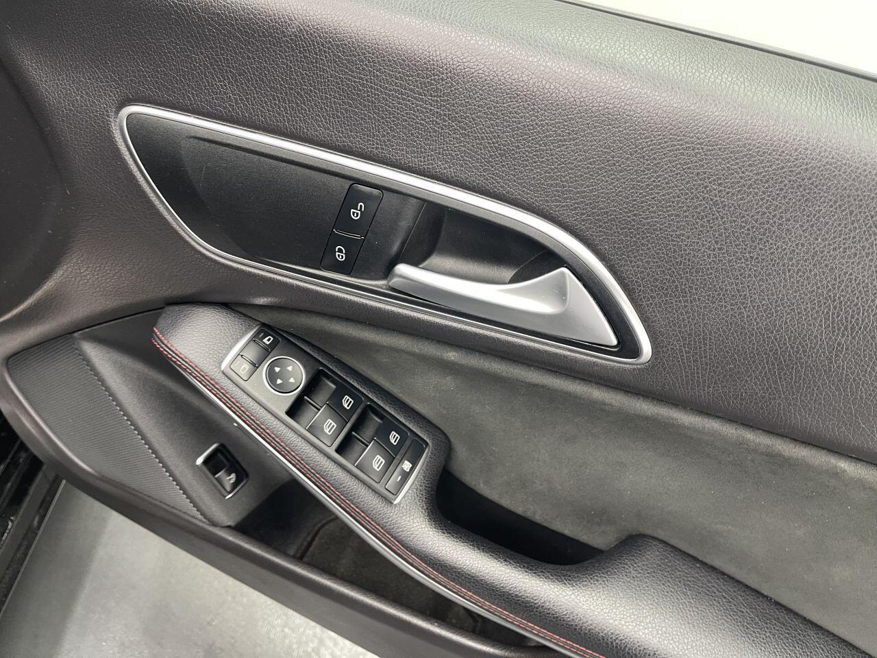 Mercedes CLA - Image 34