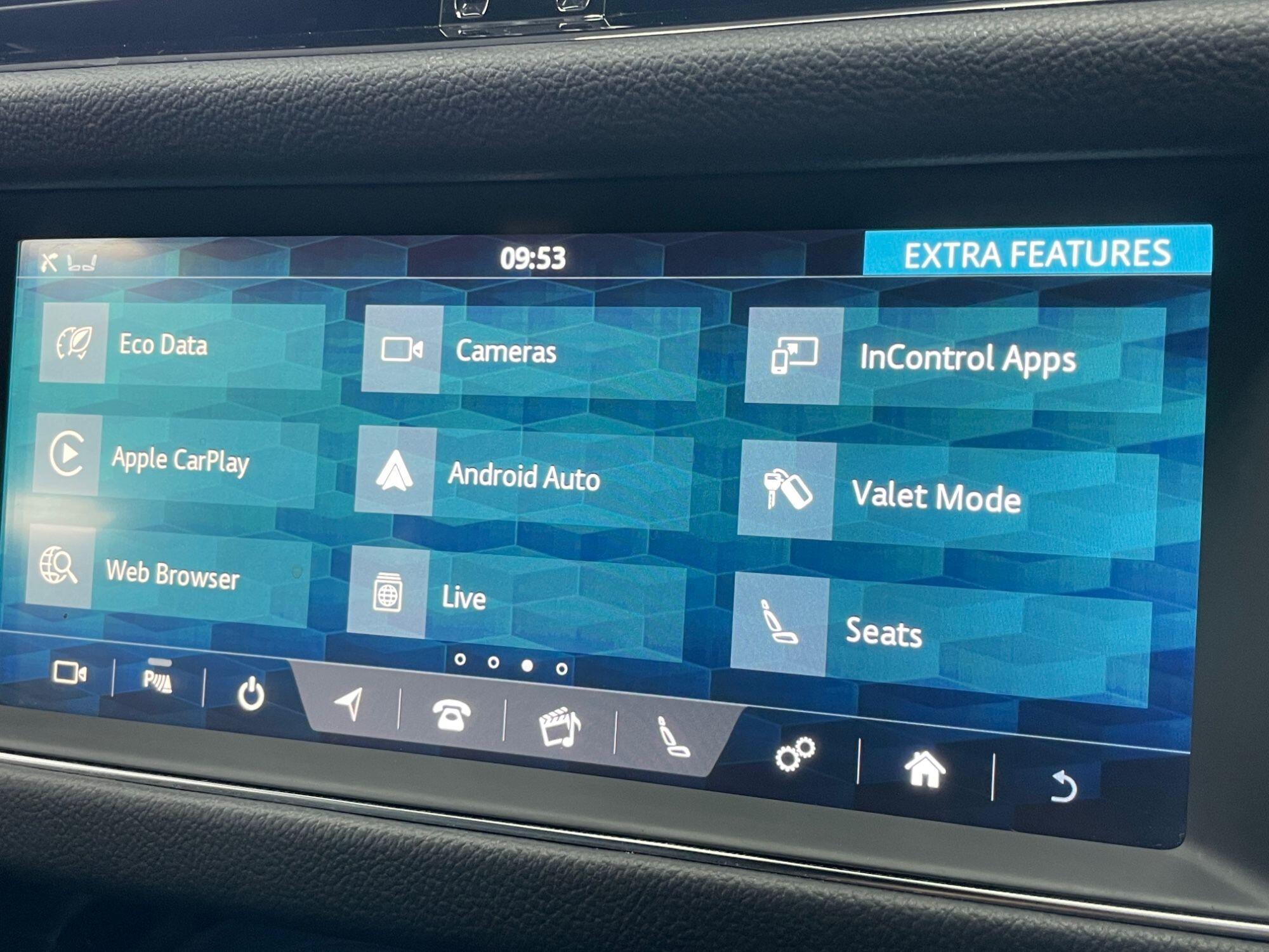 Jaguar XF - Image 45