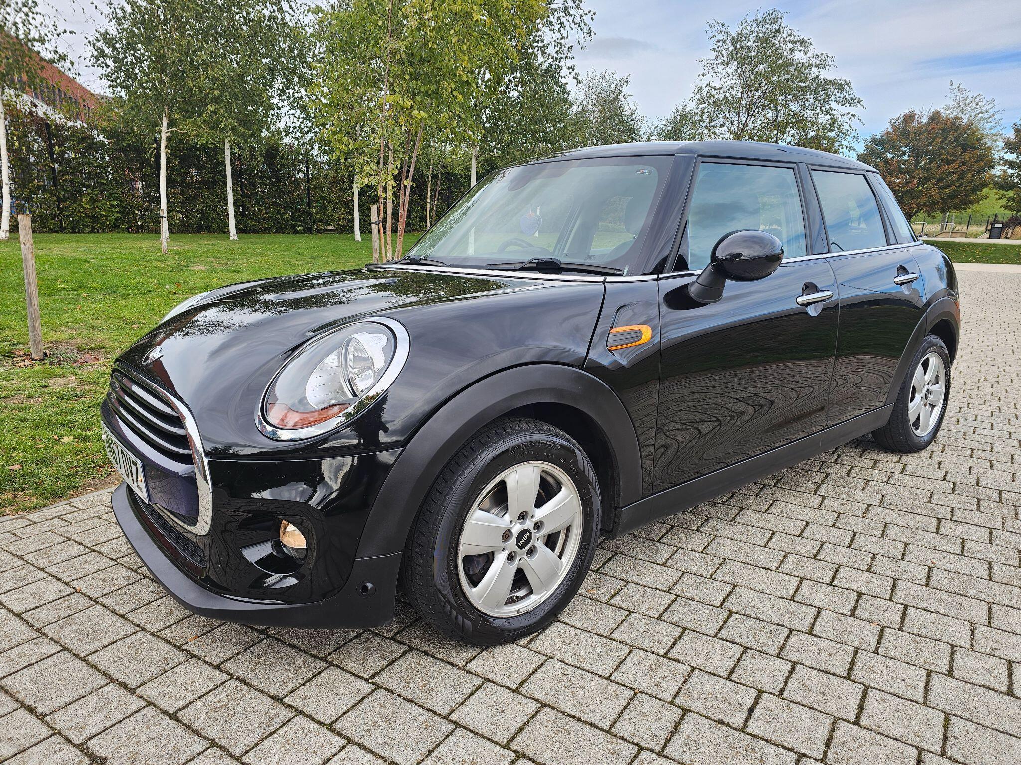 MINI Hatch - Image 12