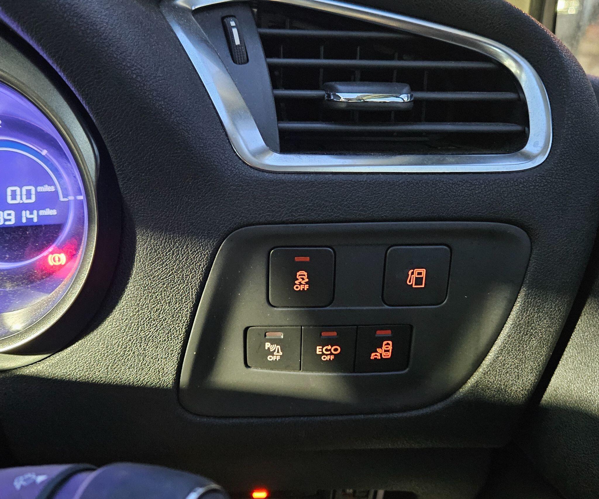 Citroen C4 - Image 20