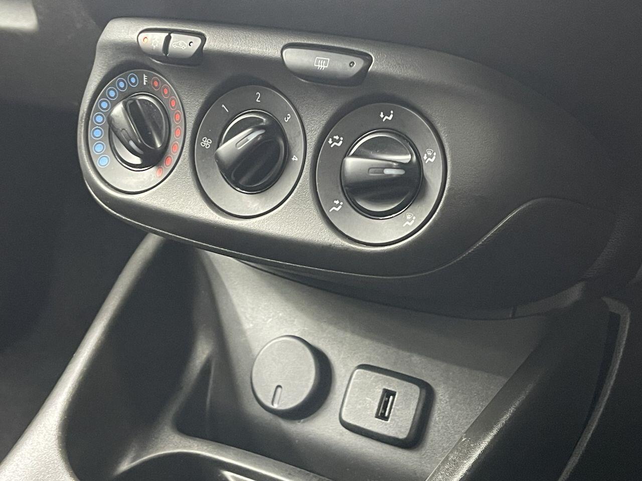 Vauxhall Corsa - Image 41