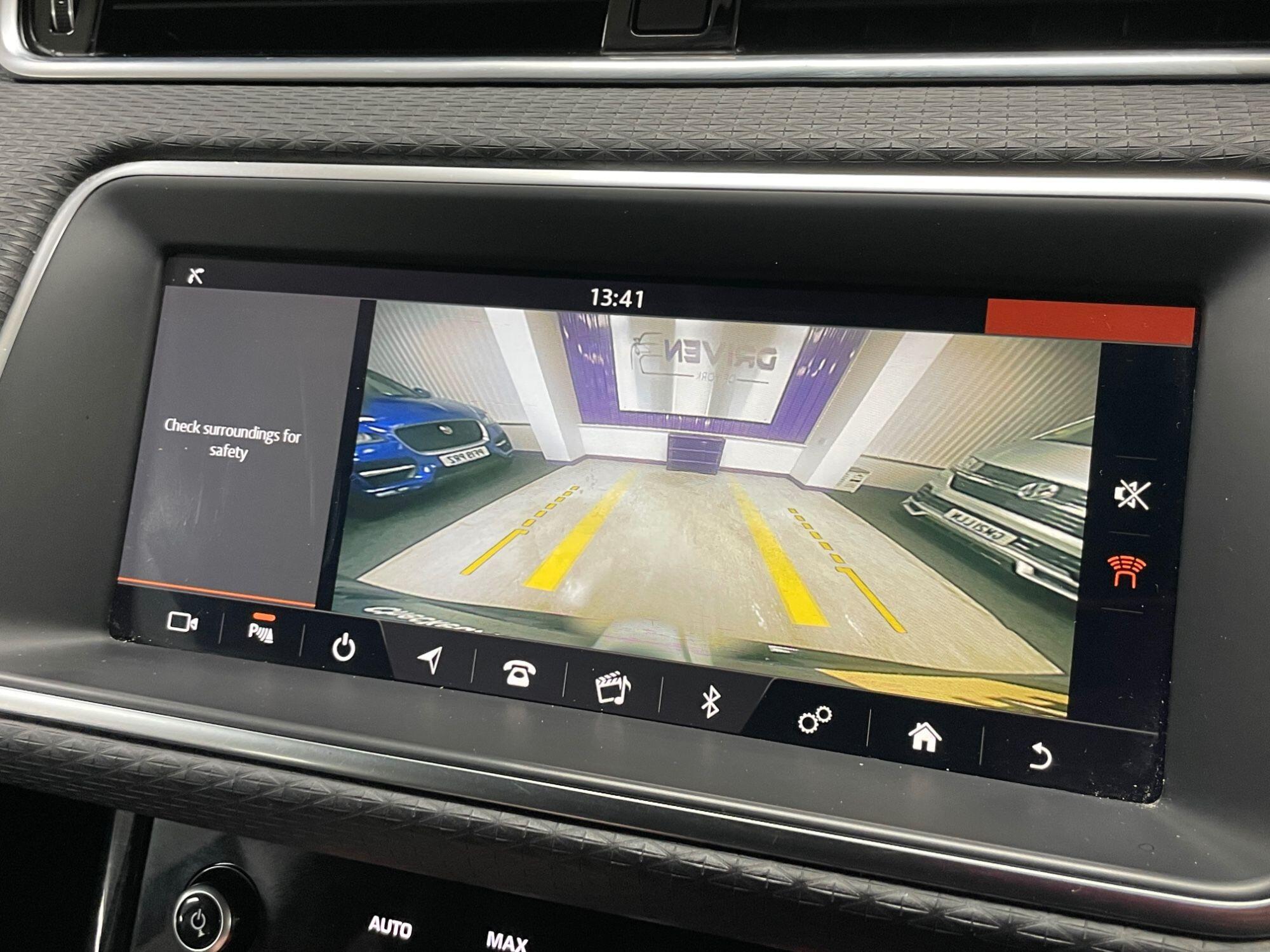 Land Rover Range Rover Evoque - Image 40