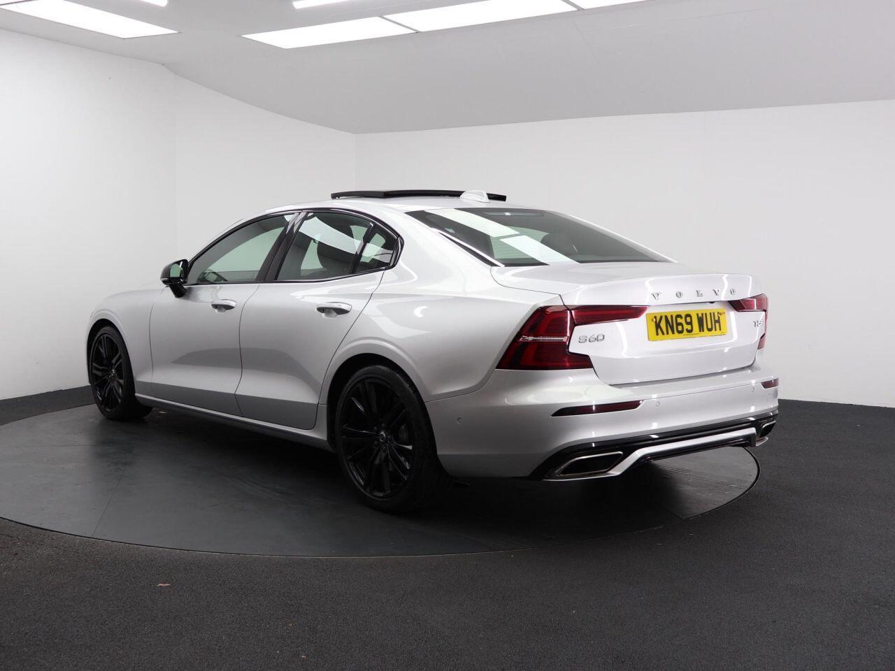Volvo S60 - Image 9