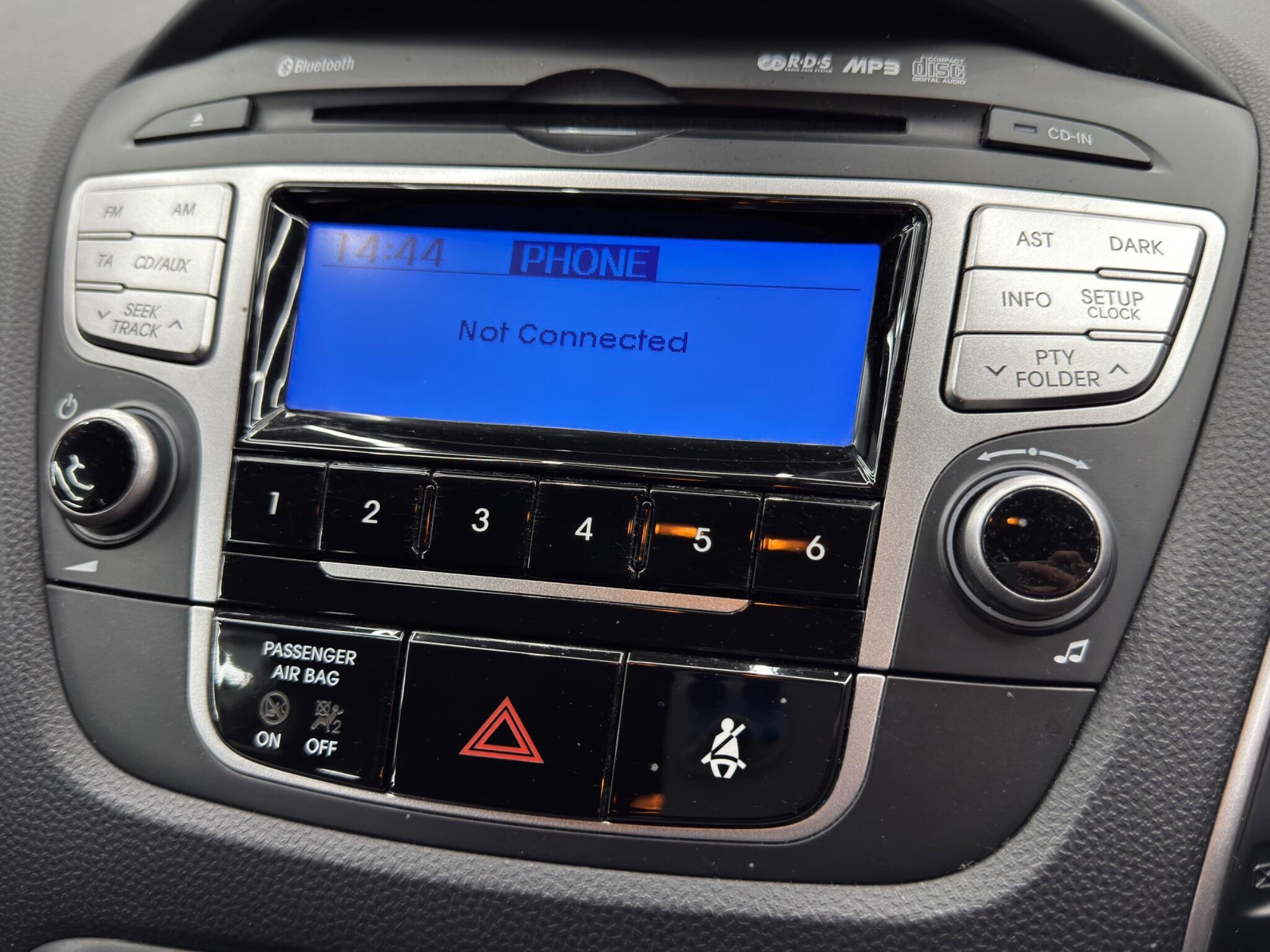 Hyundai ix35 - Image 30